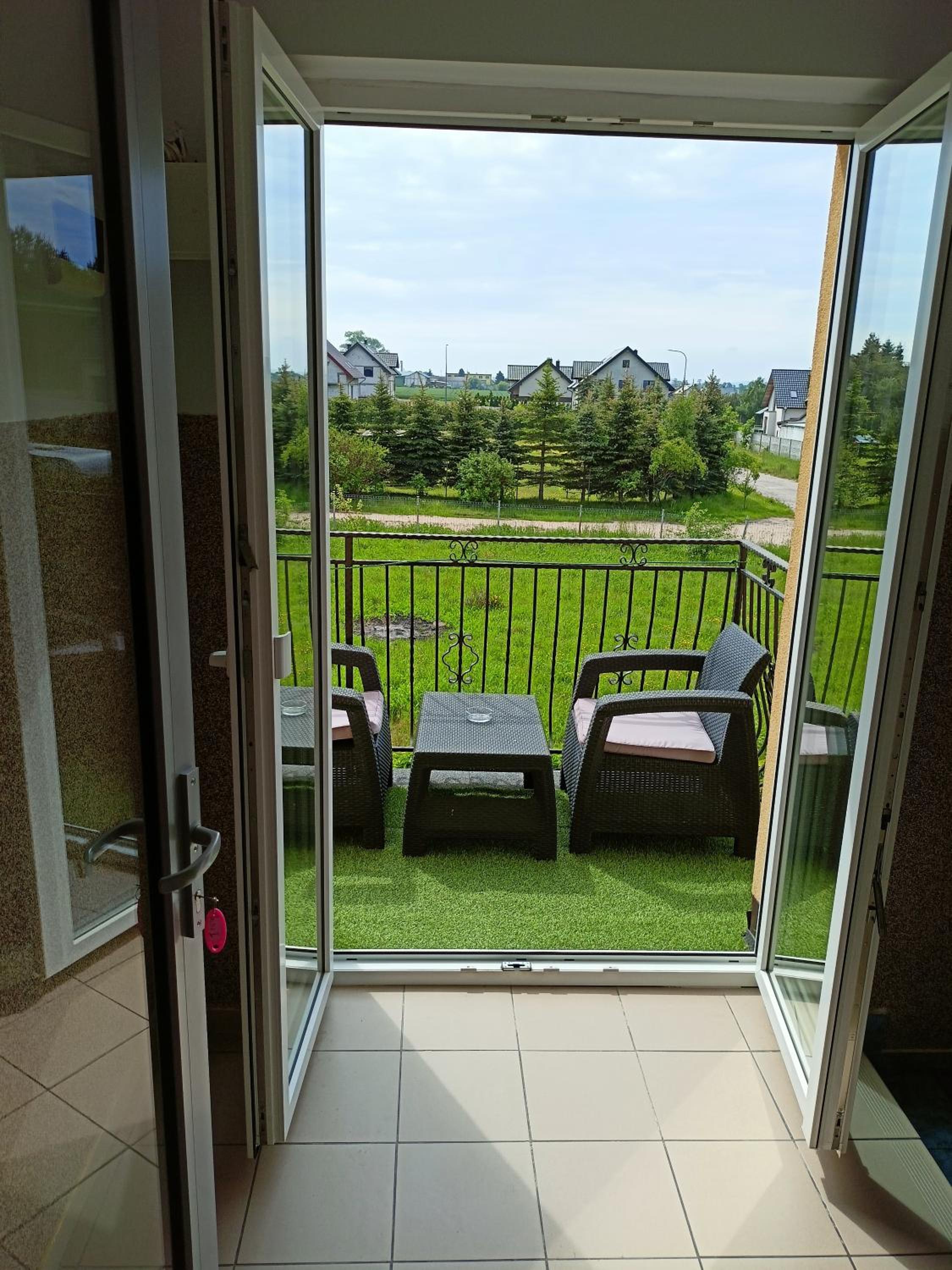 Double Room with Private External Bathroom - Photo 11
