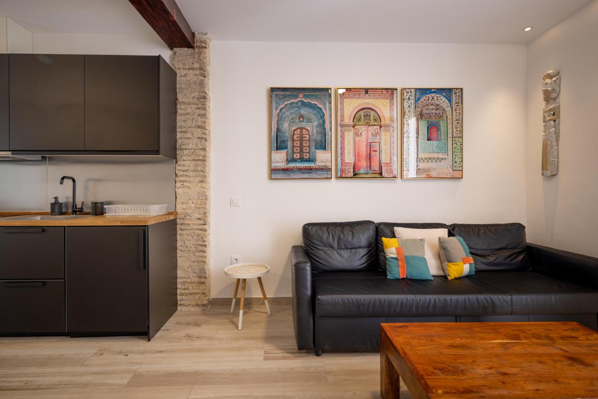 One-Bedroom Apartment - Photo 13