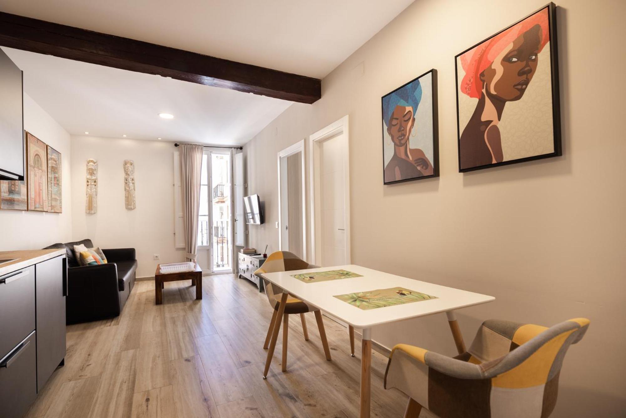 One-Bedroom Apartment - Photo 15