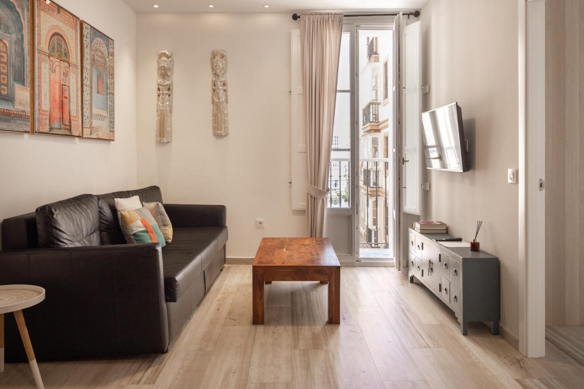 One-Bedroom Apartment - Photo 23