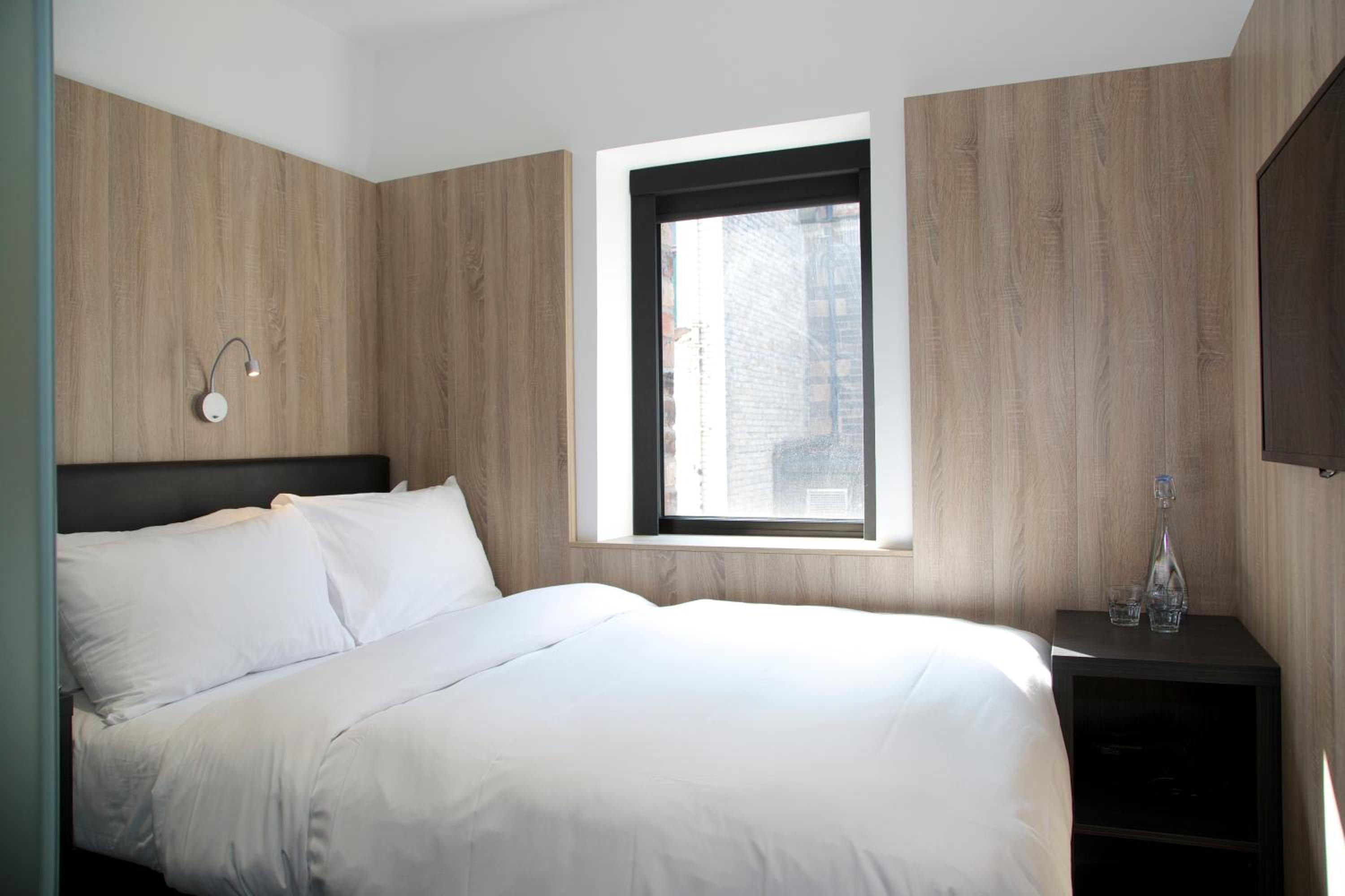 Double Room - Photo 2