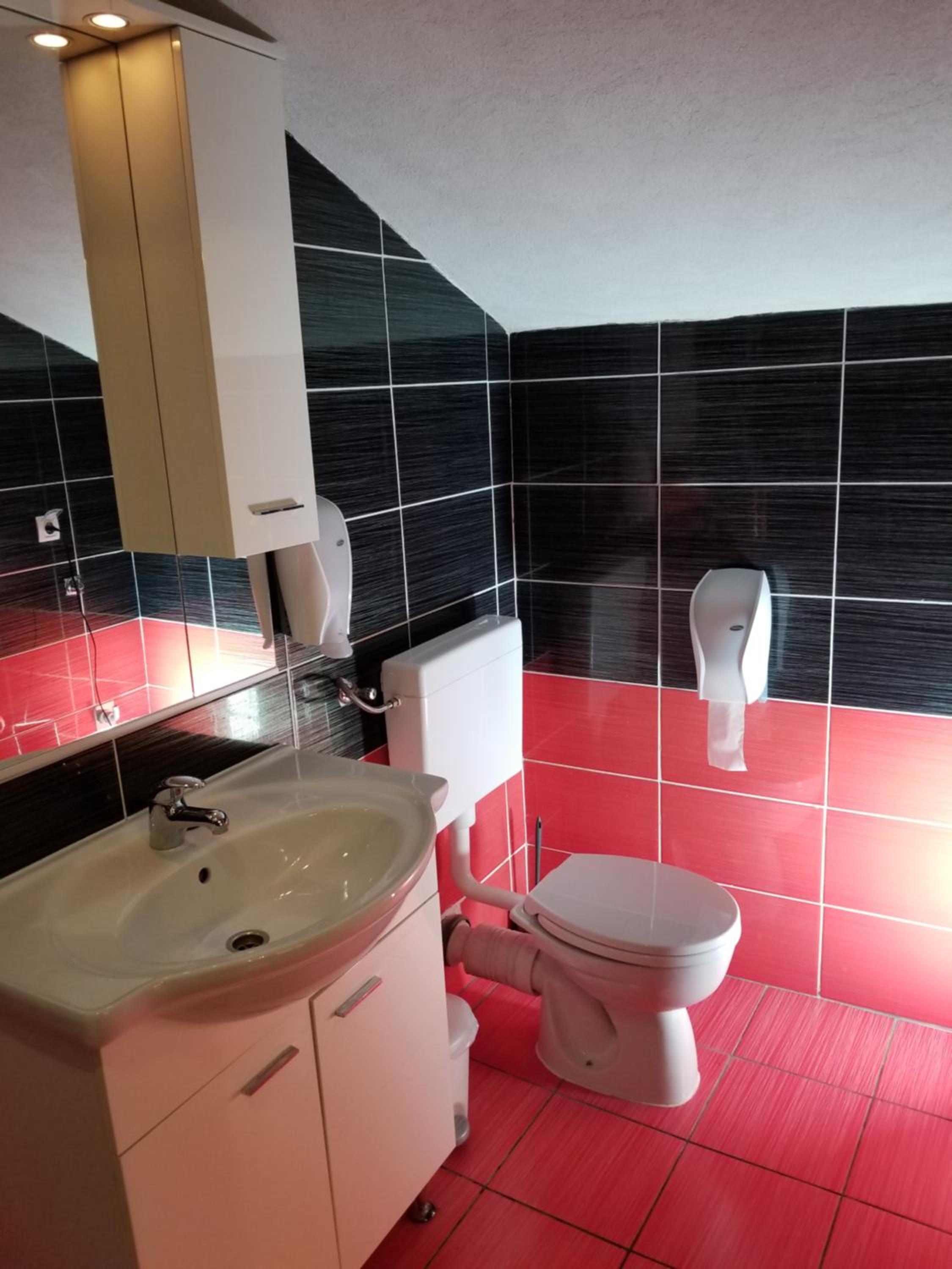 Superior Twin Room with City View photo 3