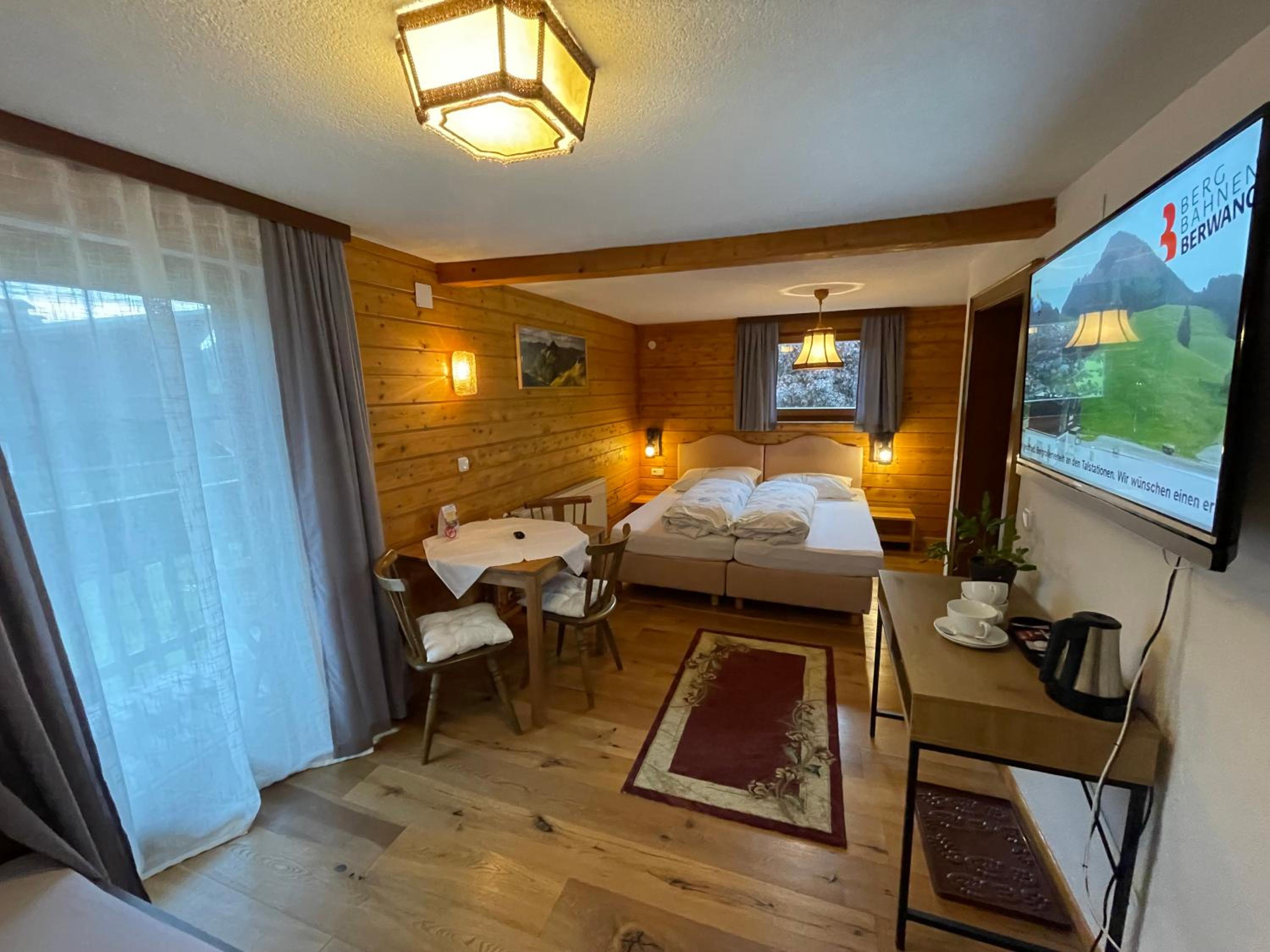 Double Room with Extra Bed and Balcony