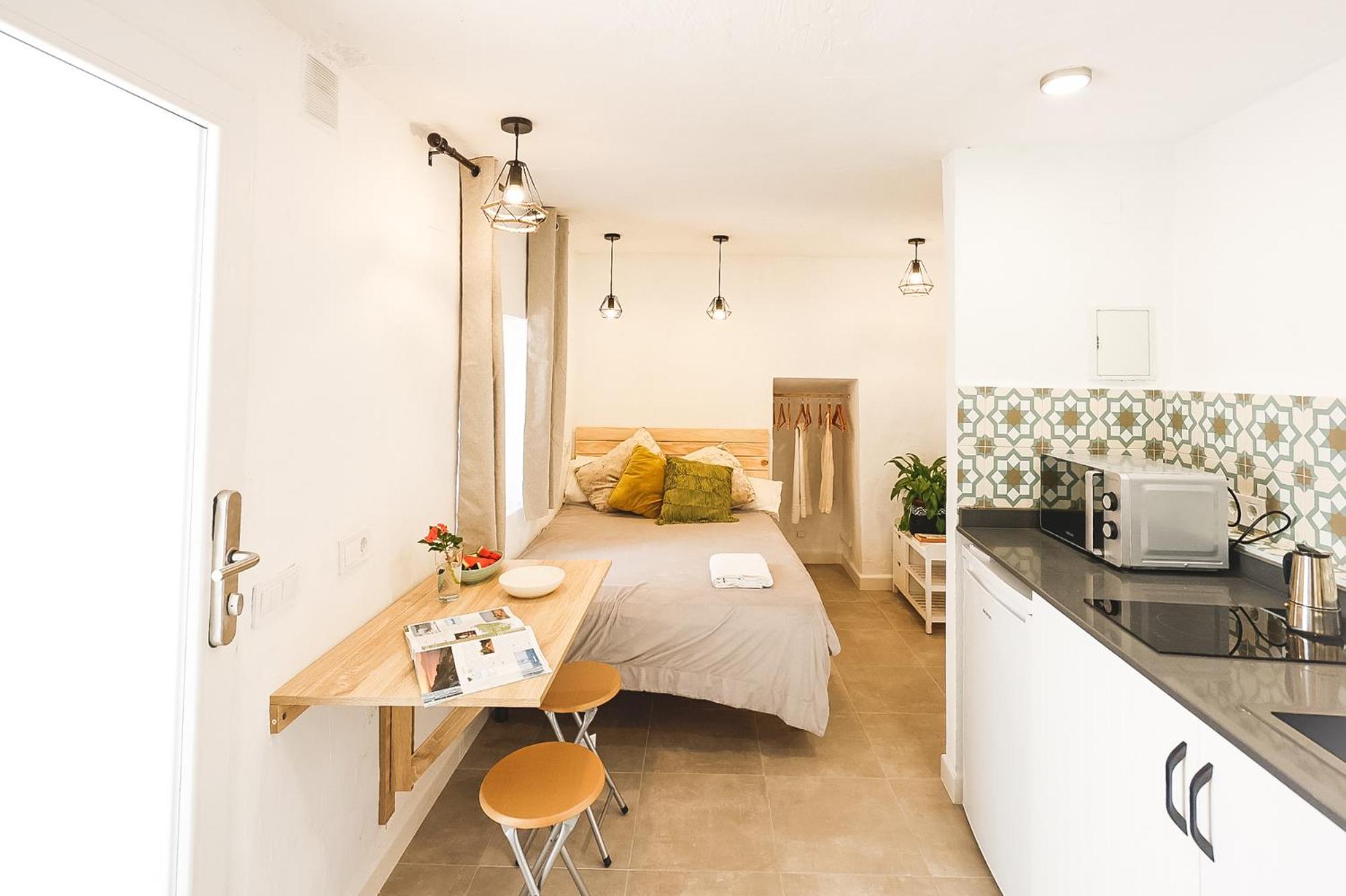 Estudio con Baño Privado