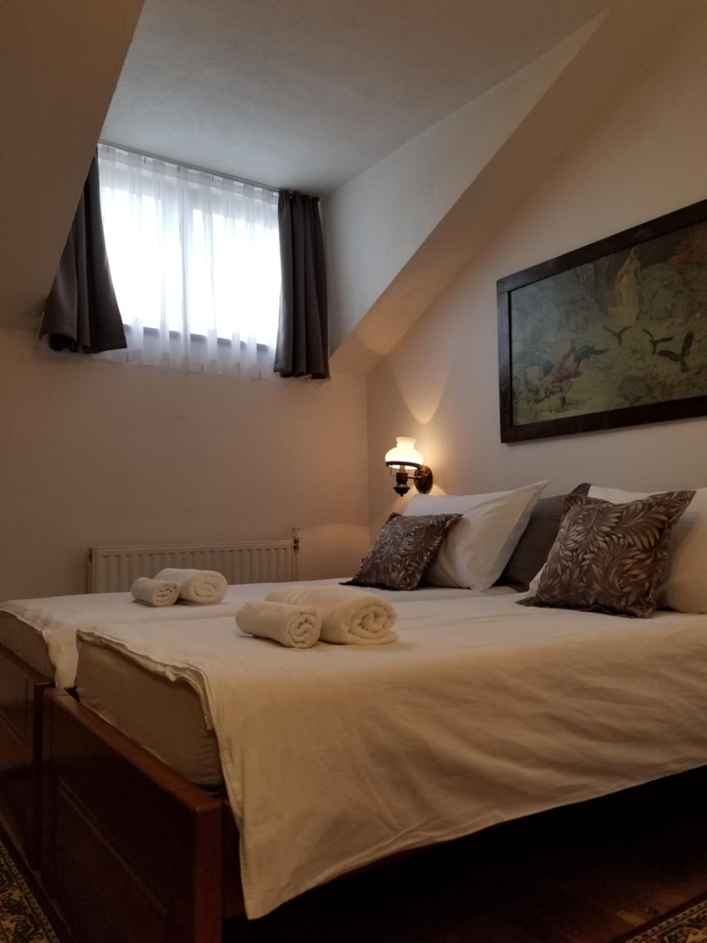 Standard Twin Room photo 1