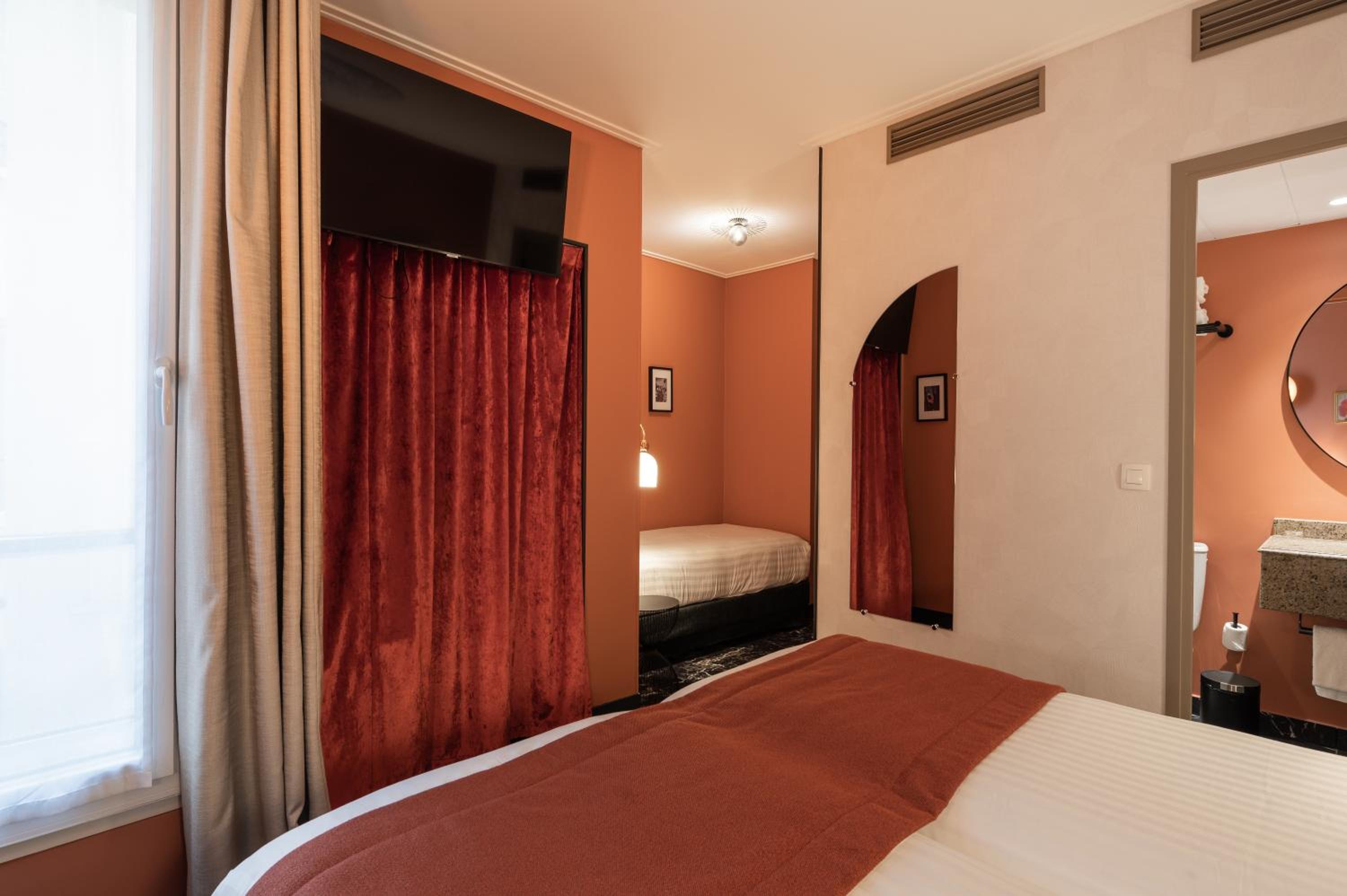 Comfort Triple Room photo 2