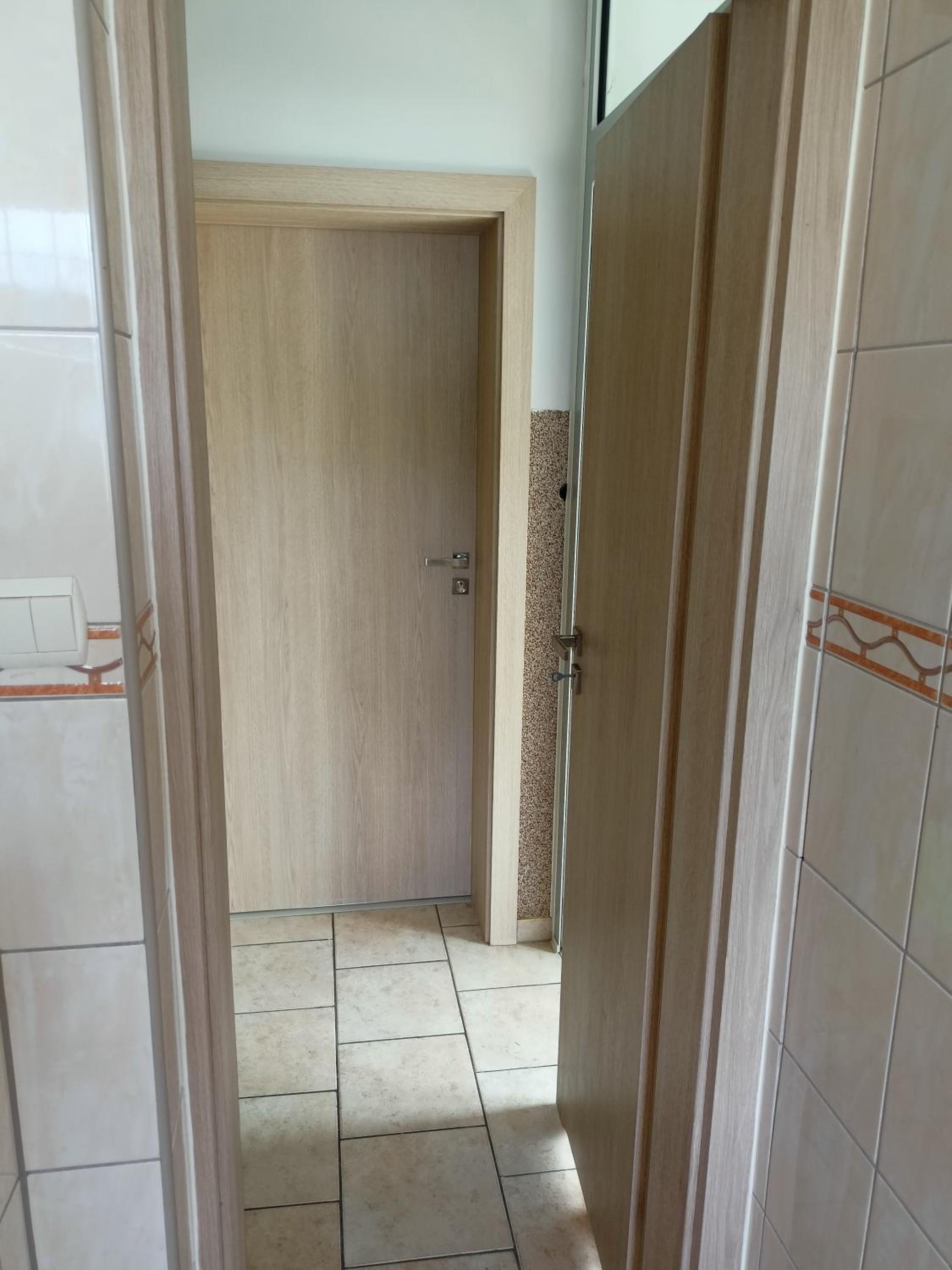 Double Room with Private External Bathroom - Photo 5