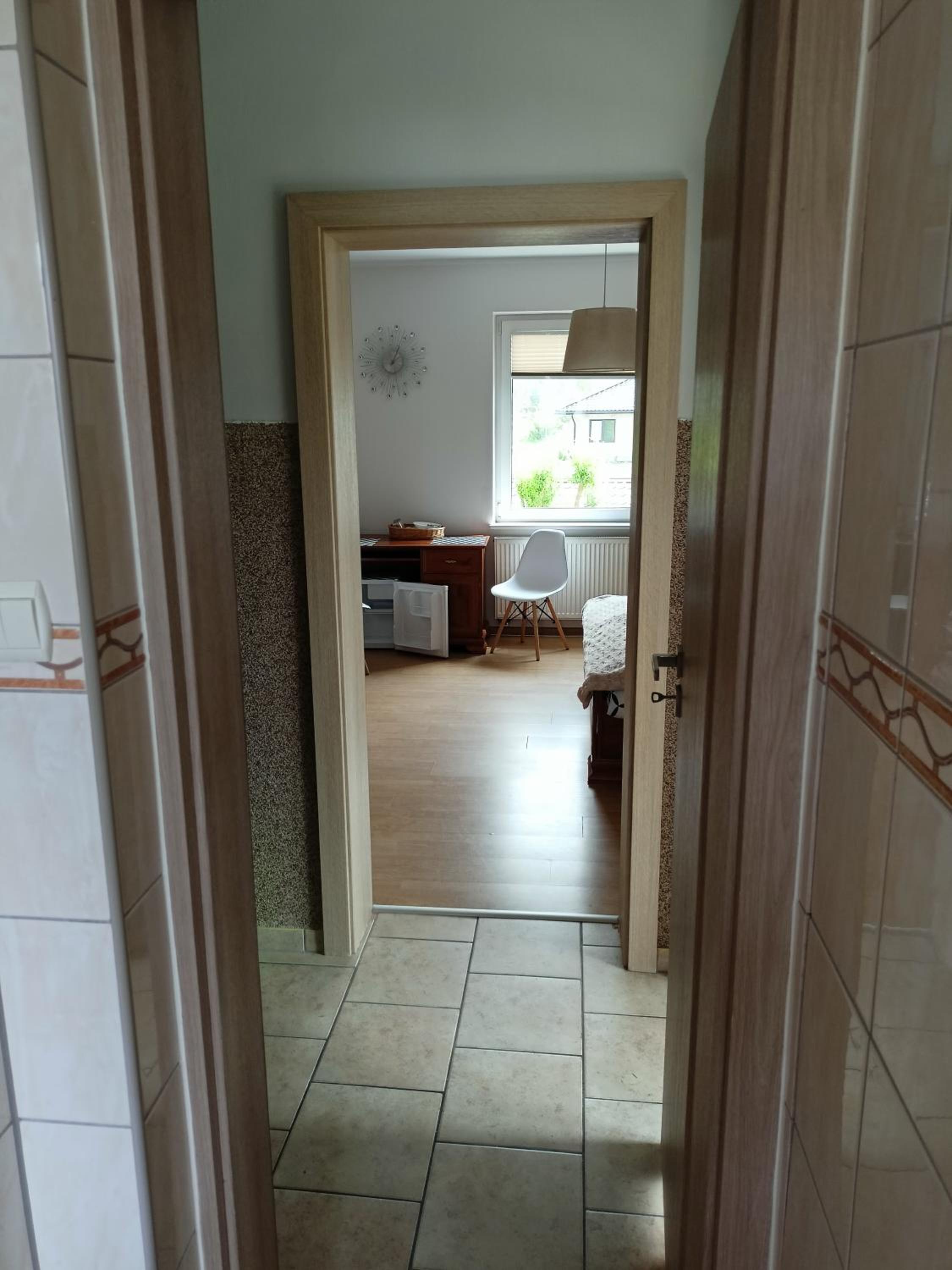 Double Room with Private External Bathroom - Photo 2