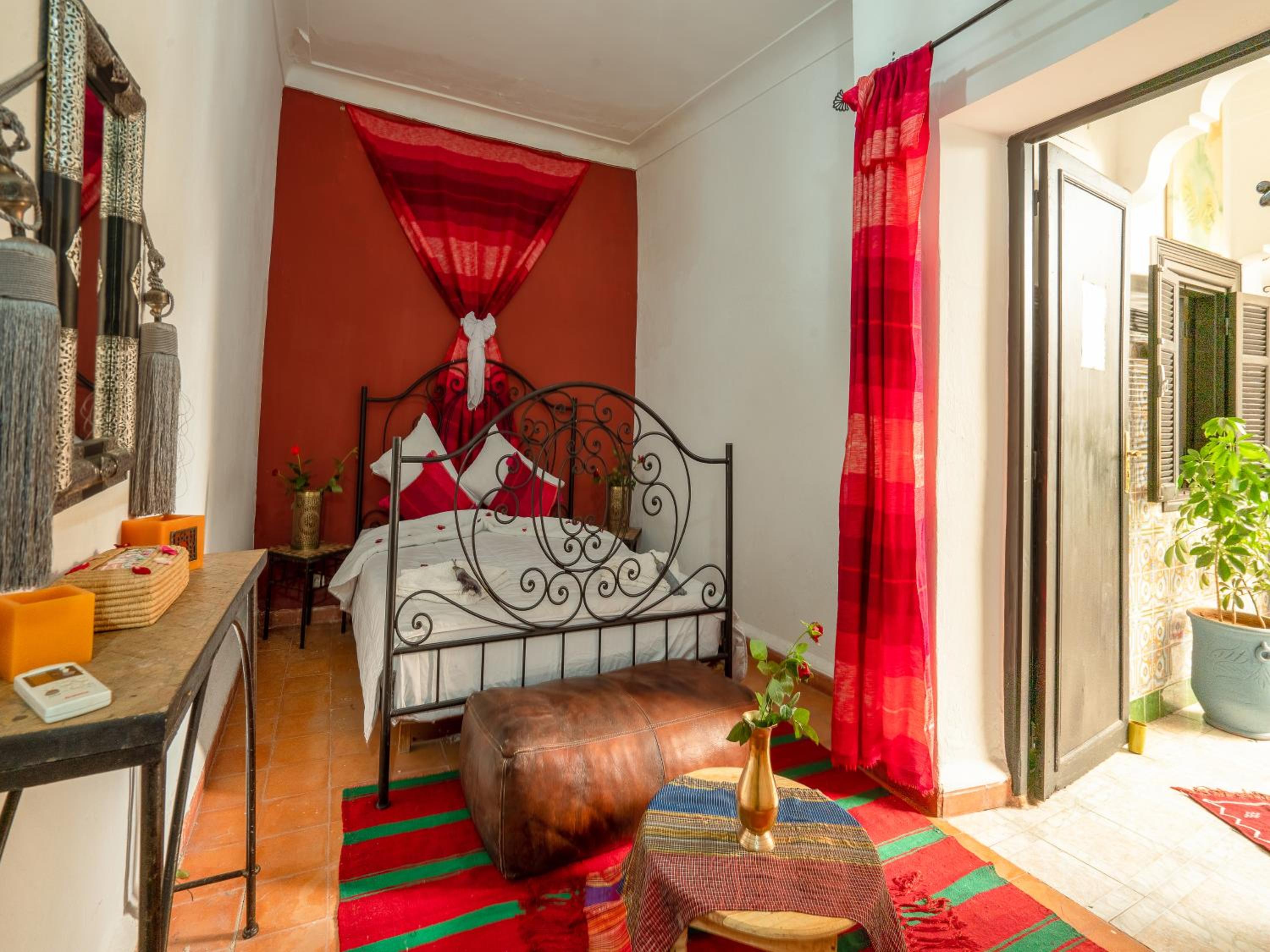 Double Room - Photo 3