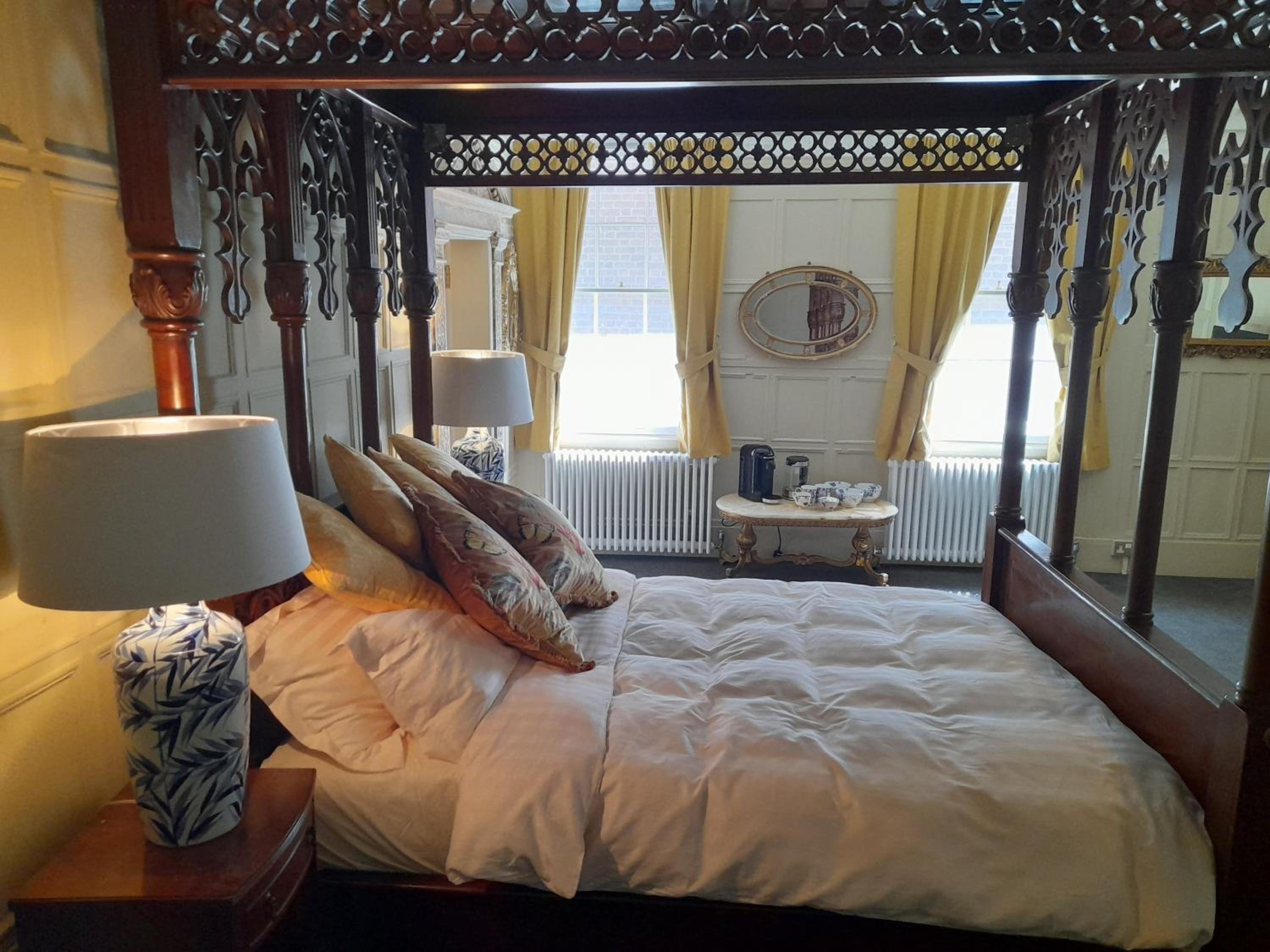 Superior King Room - Photo 15