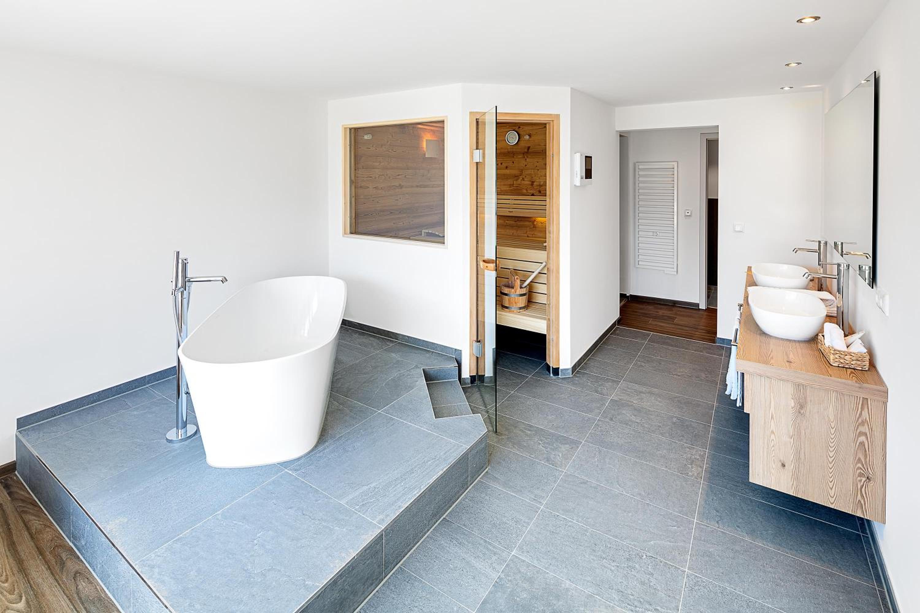 Suite with Sauna - Photo 5