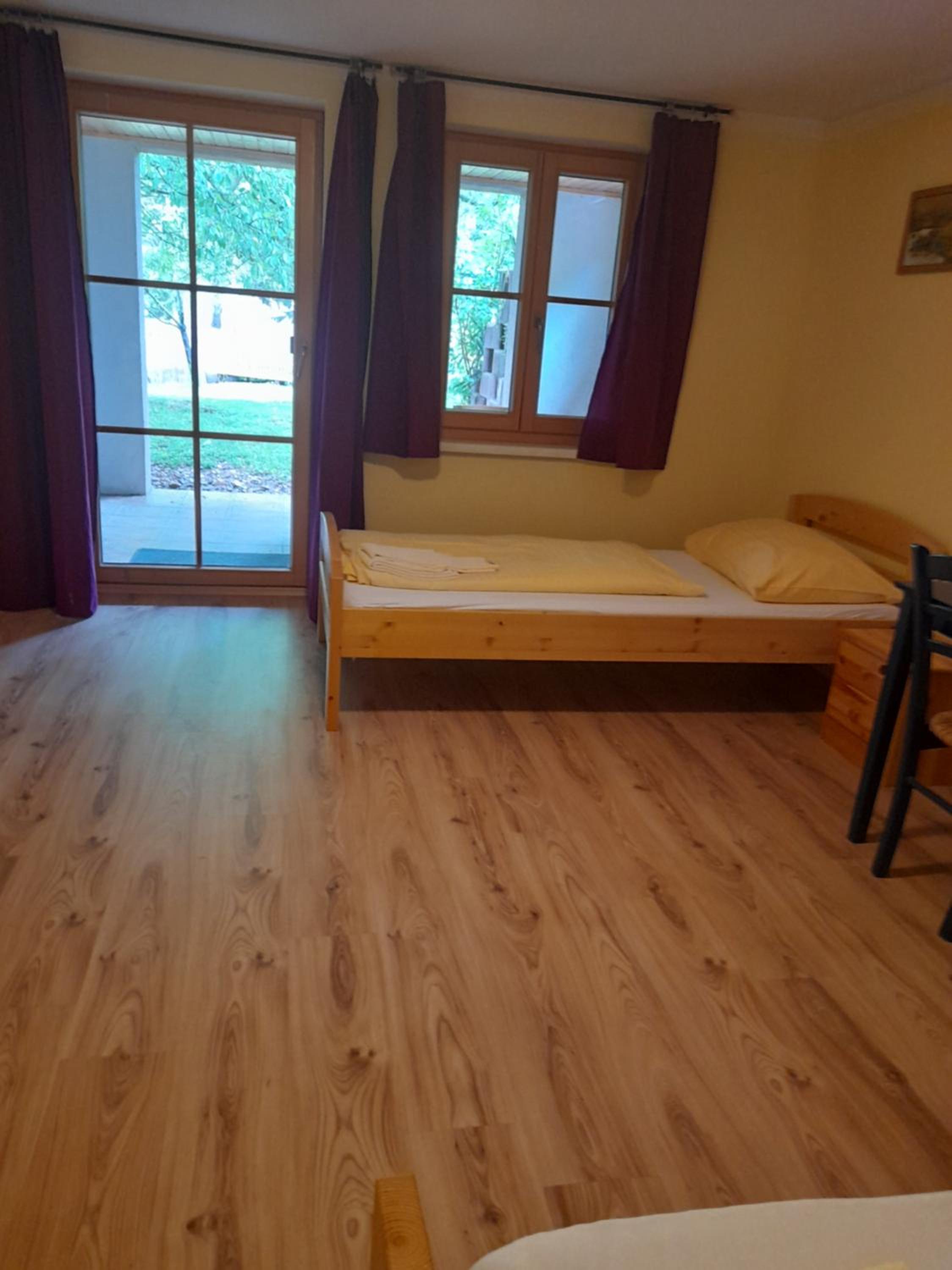 Apartment with Terrace - Photo 1