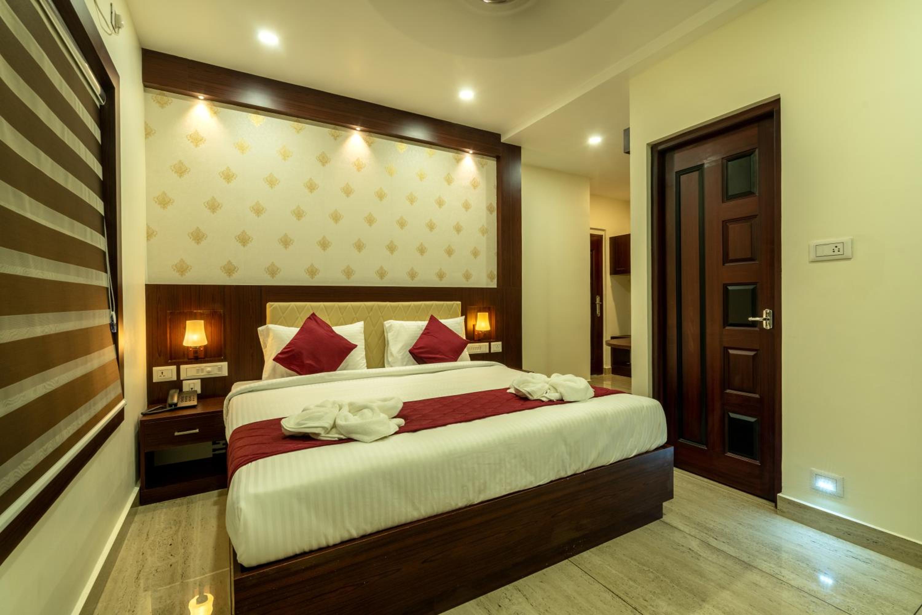 Deluxe Double Room - Photo 6