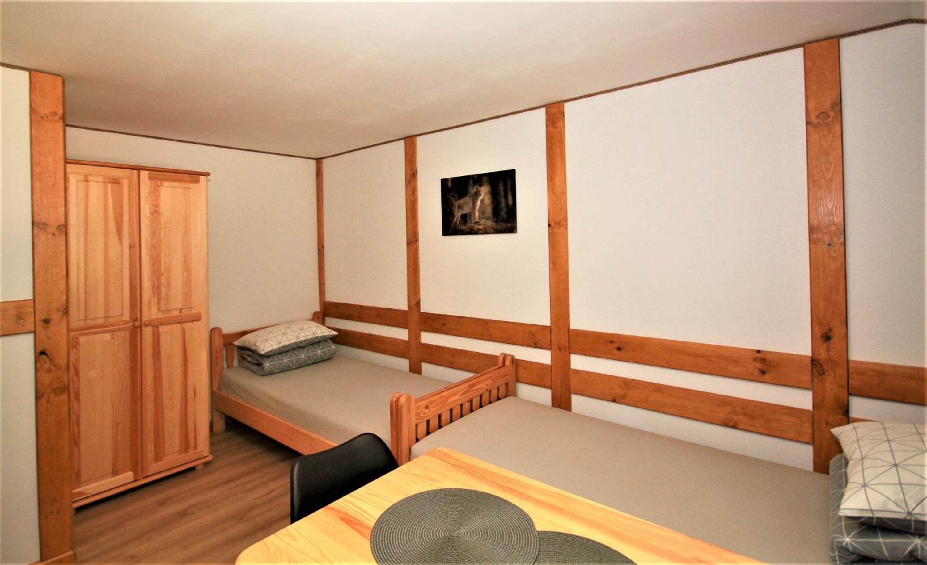 Family Room with Private Bathroom photo 3