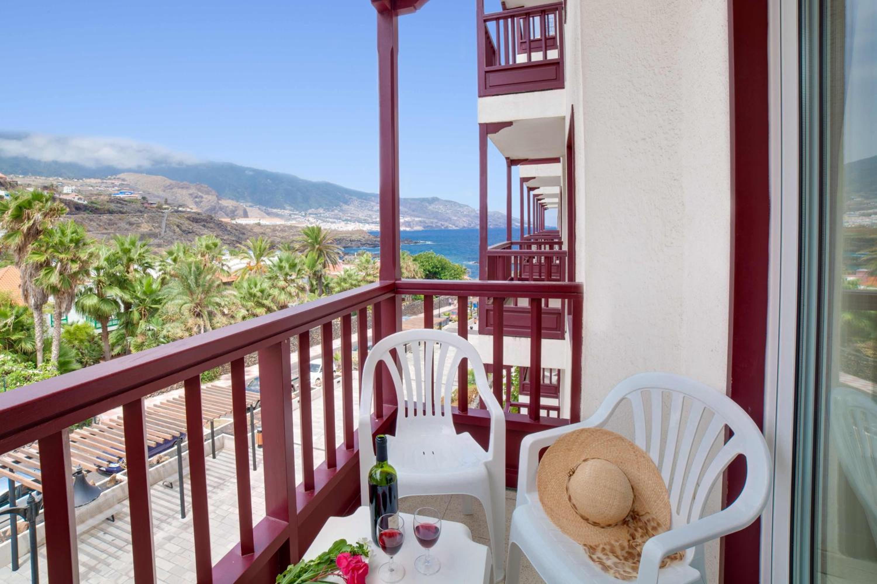 One-Bedroom Apartment with Sea View (Single Use) thumbnail 5