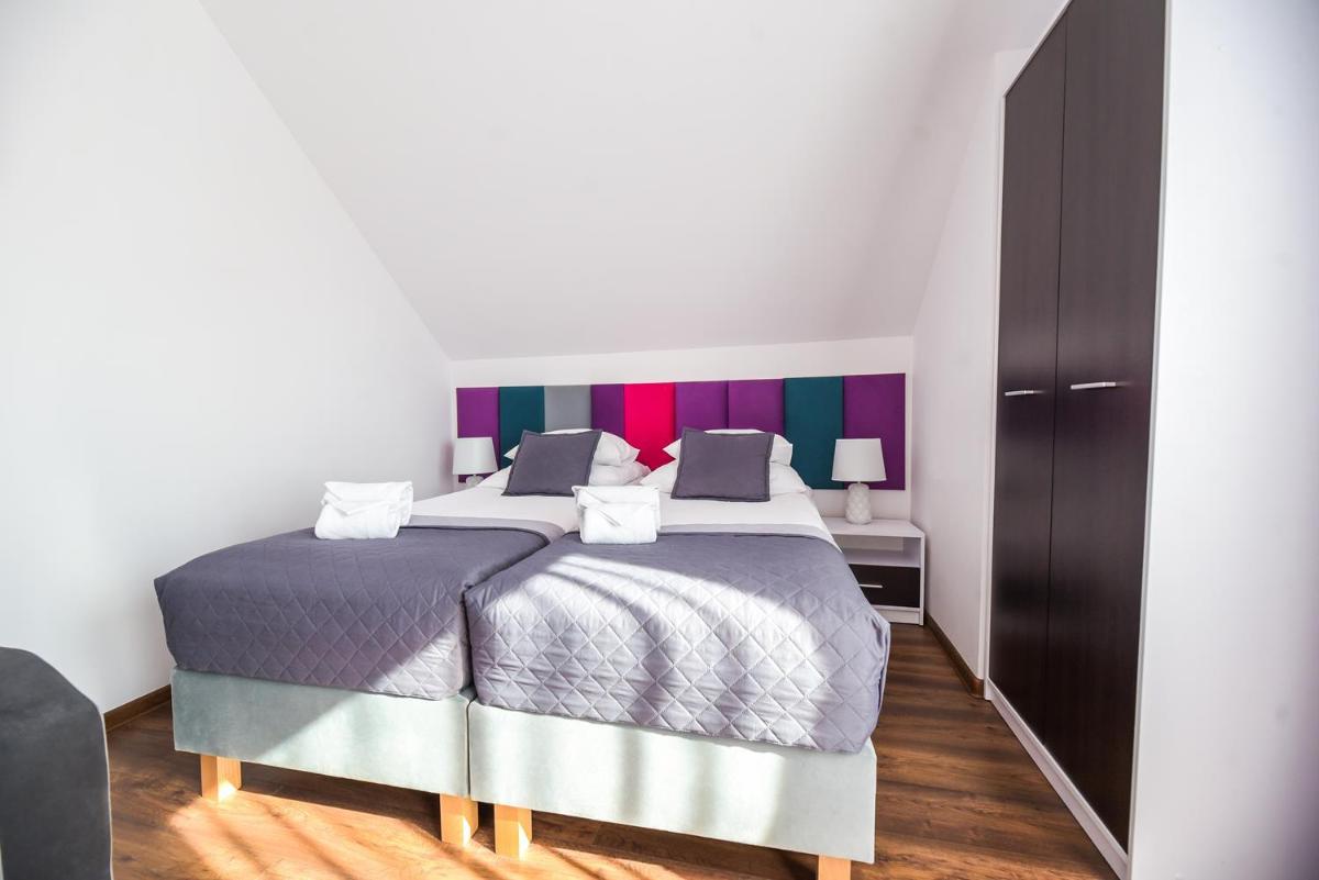 Quadruple Room with Terrace - Photo 12