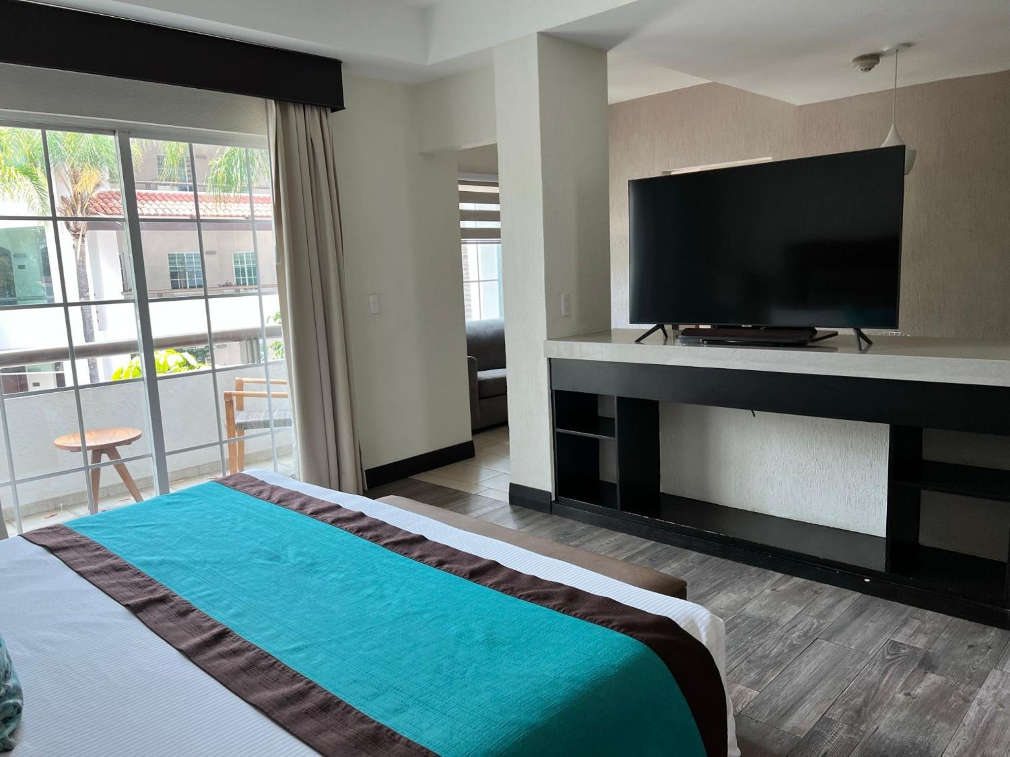 Junior Suite - Photo 9