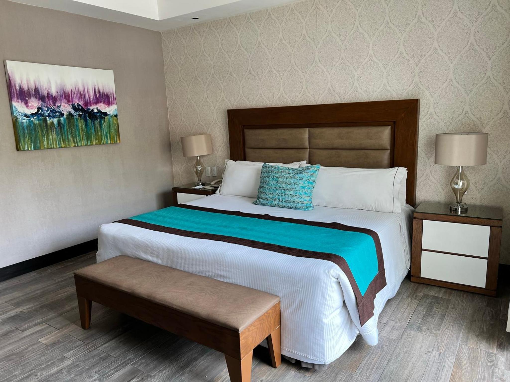 Junior Suite - Photo 11
