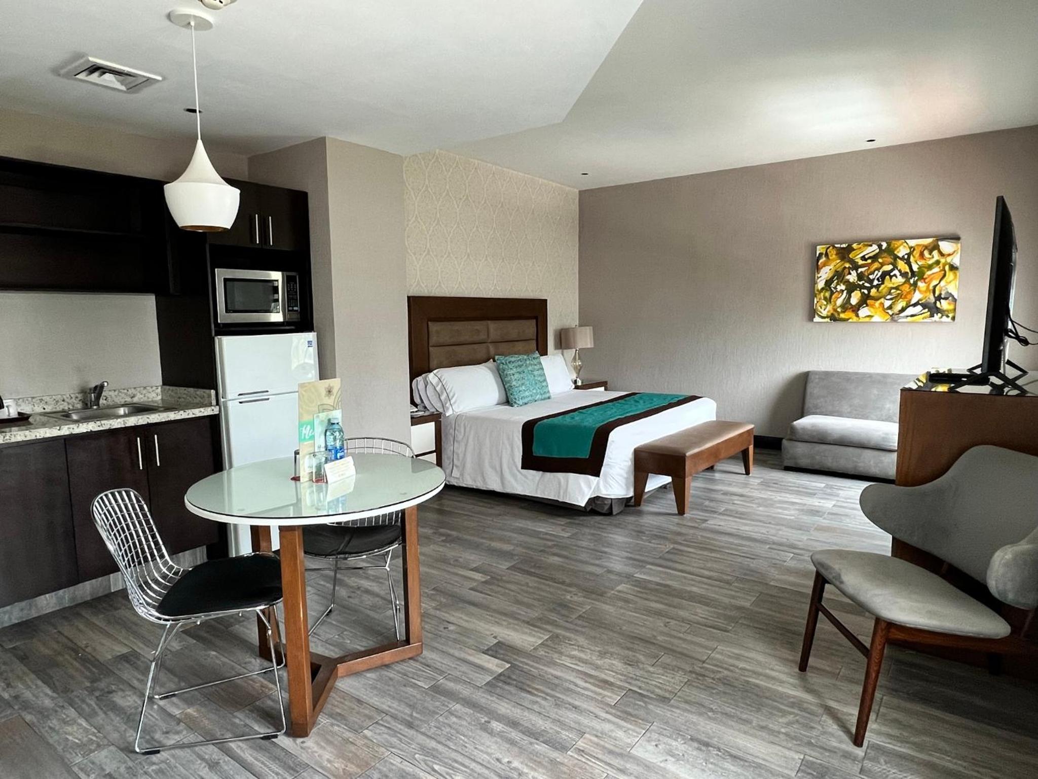 Junior Suite - Photo 1