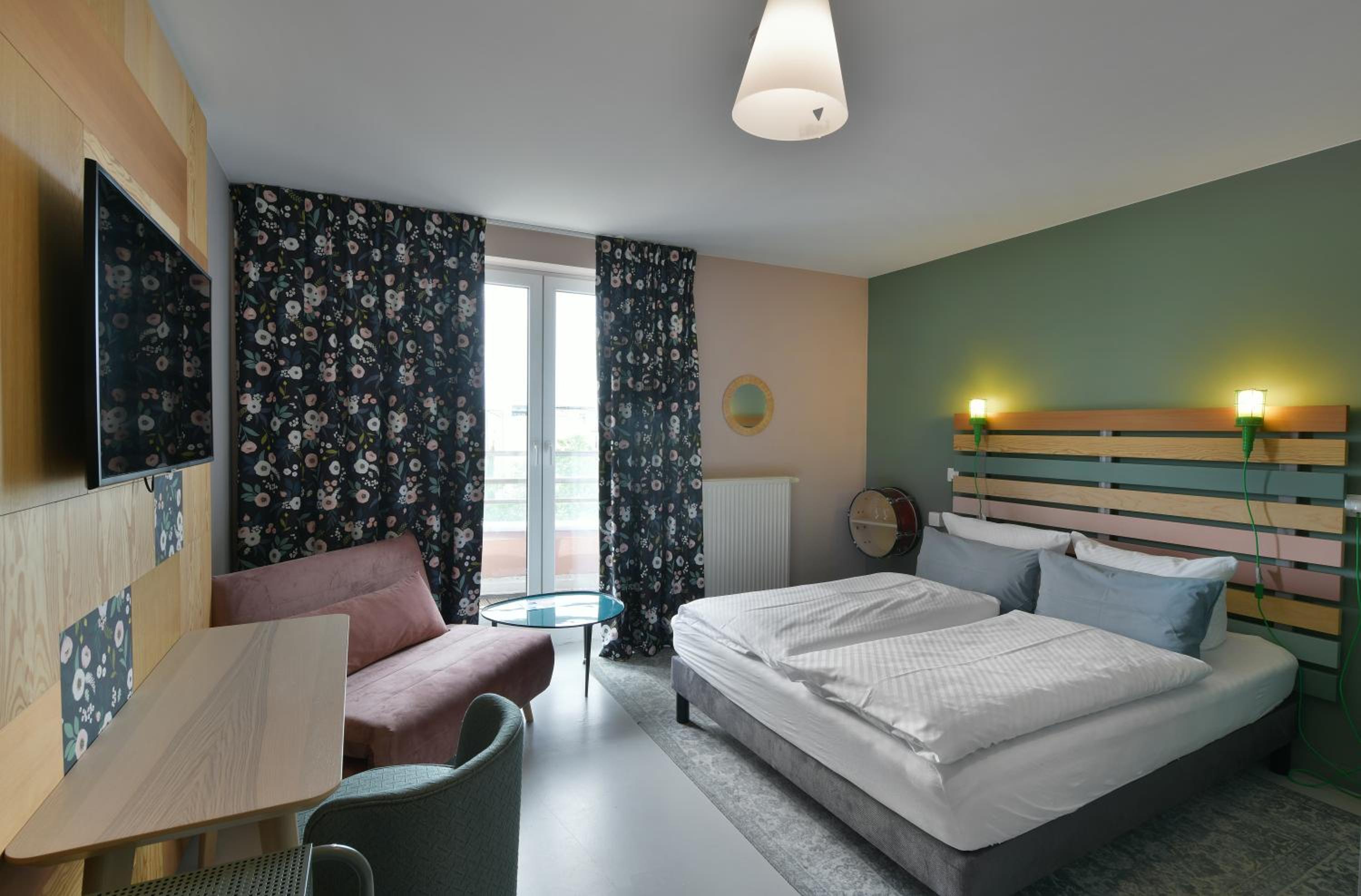 Double Room with Sofa Bed photo 1