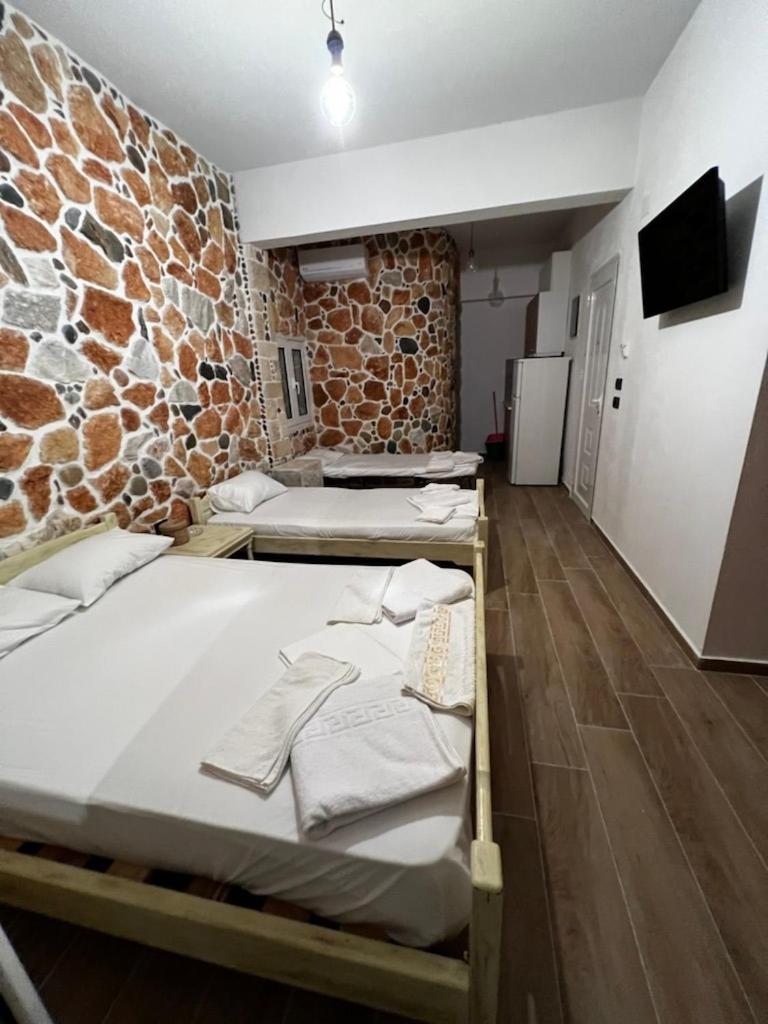 Quadruple Room - Photo 6