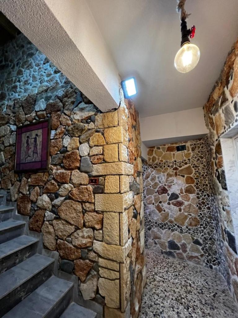 Quadruple Room - Photo 11