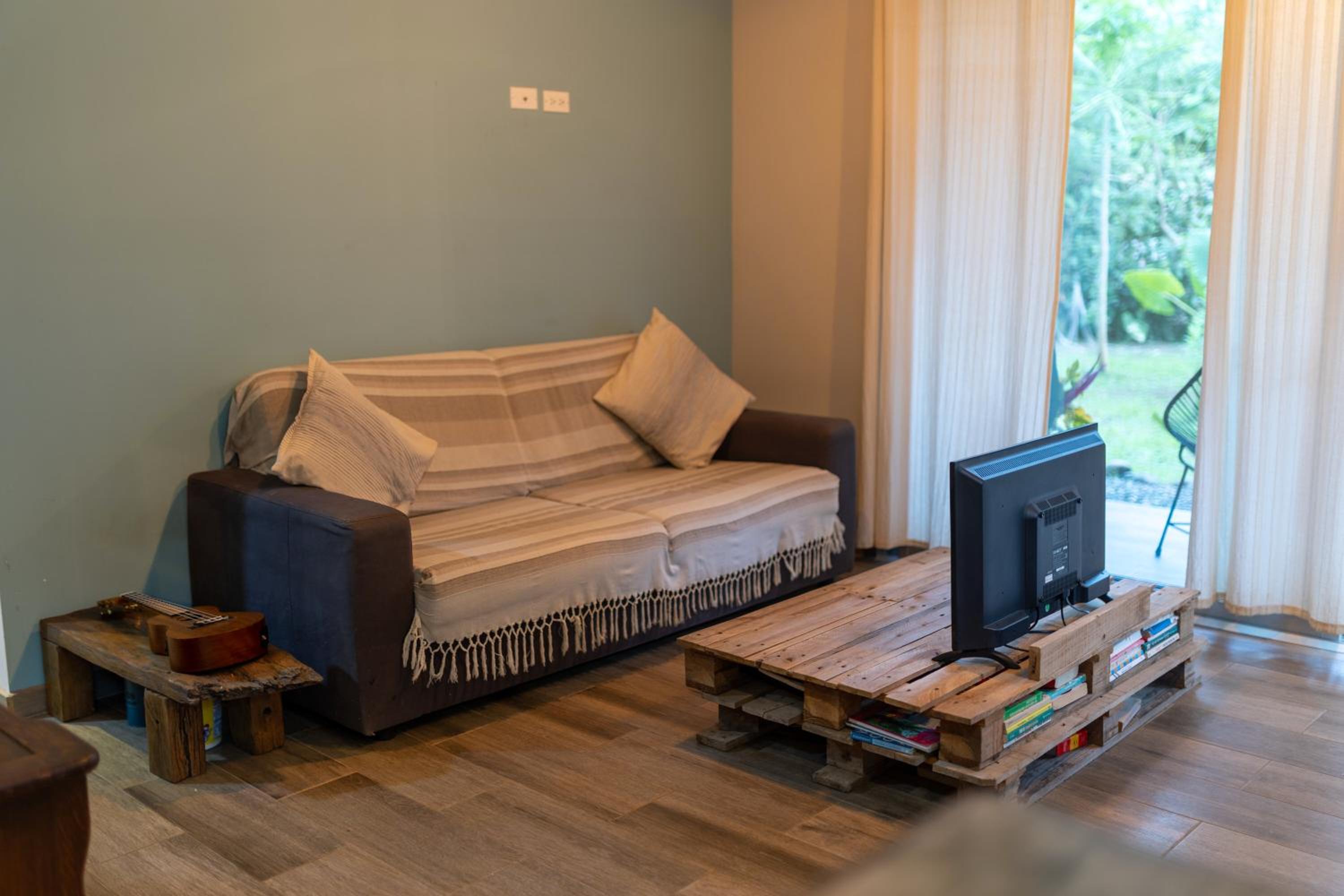 Suite with Garden View photo 1