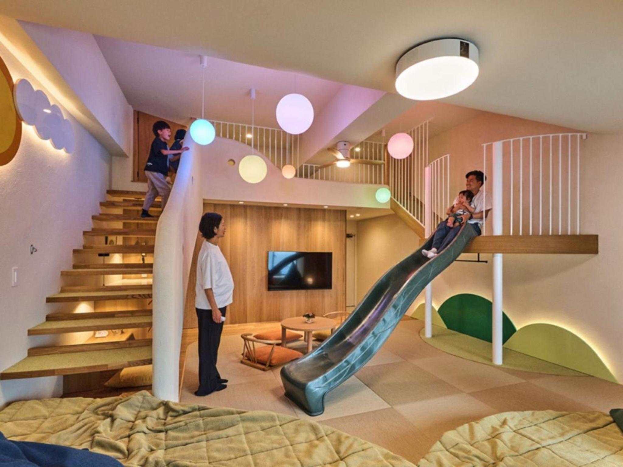 Deluxe Family Room