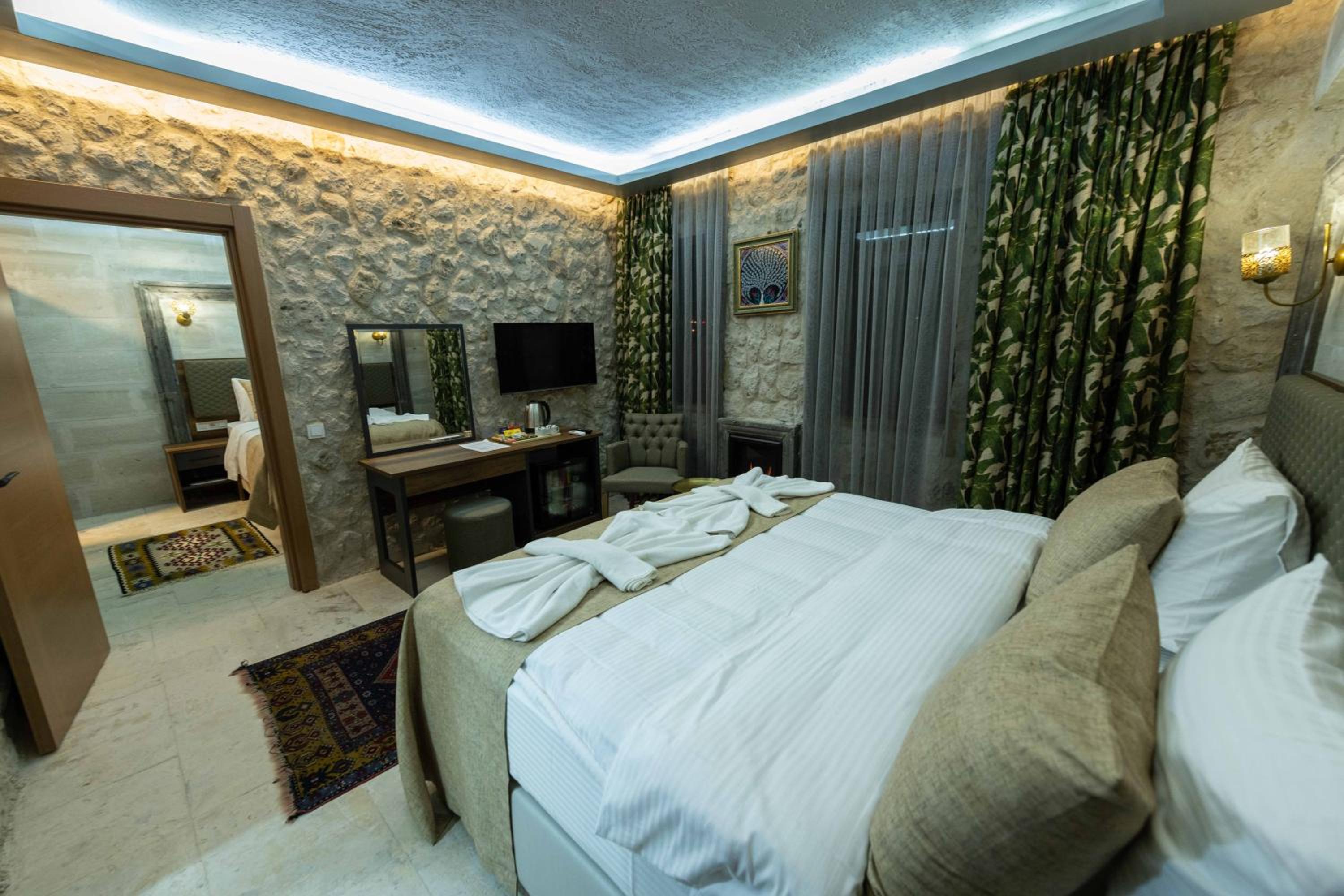 Family Suite - Photo 10