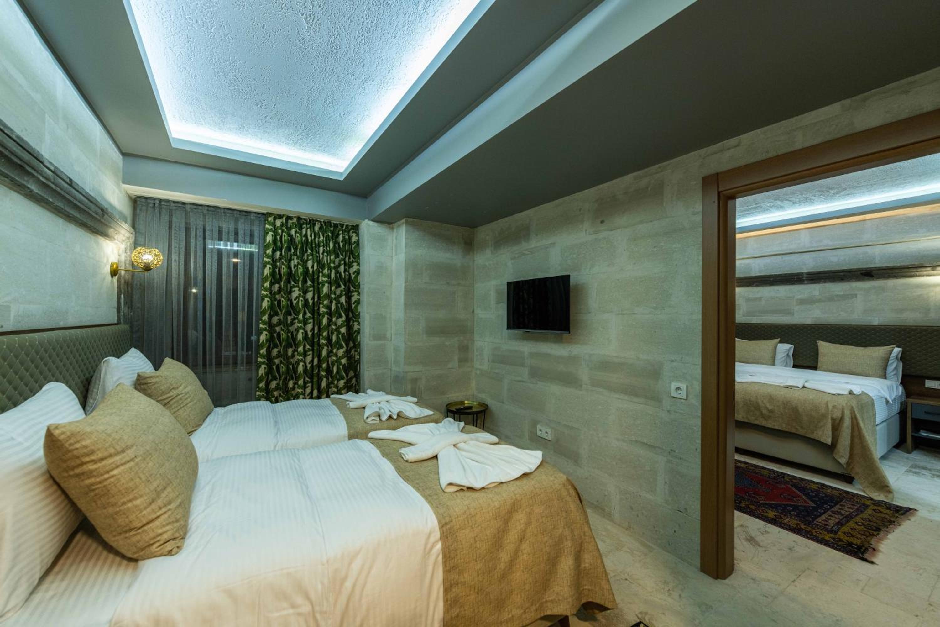 Family Suite - Photo 5