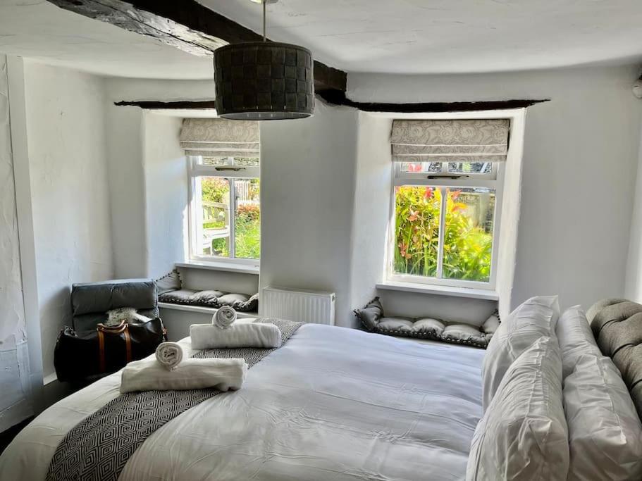 Two-Bedroom Apartment - Photo 18