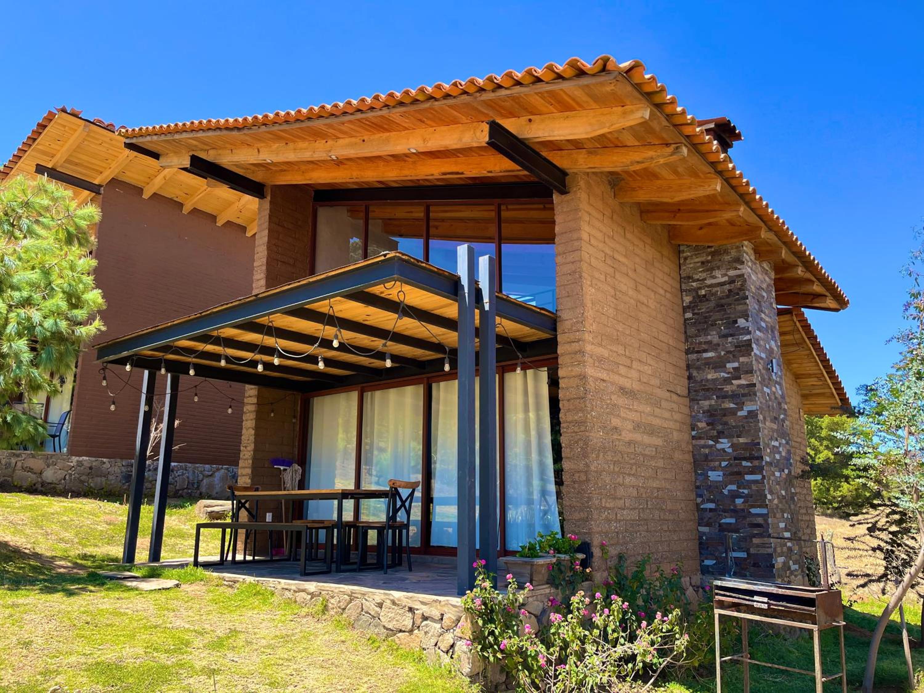 Two-Bedroom House - Photo 15