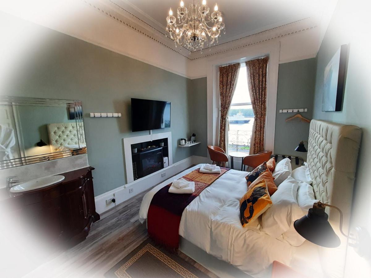 Queen Room with Sea View photo 1