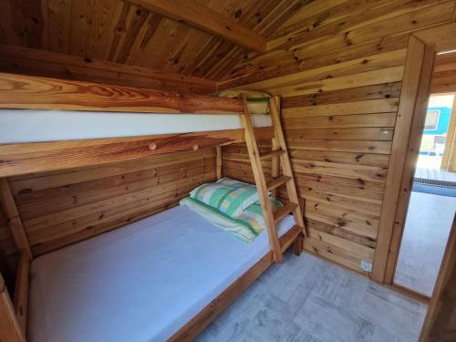 Two-Bedroom House photo 3