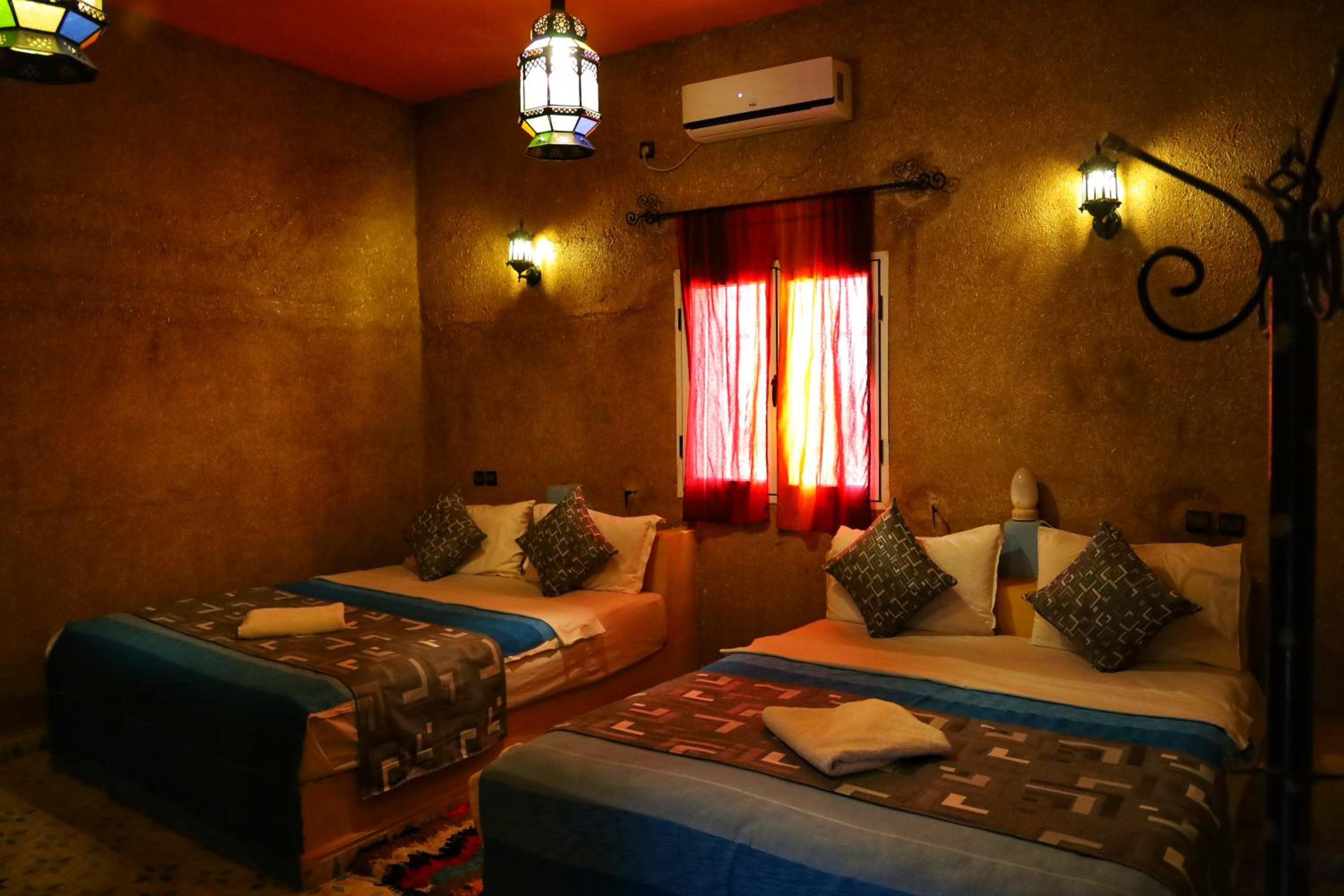 Deluxe Double or Twin Room - Photo 9