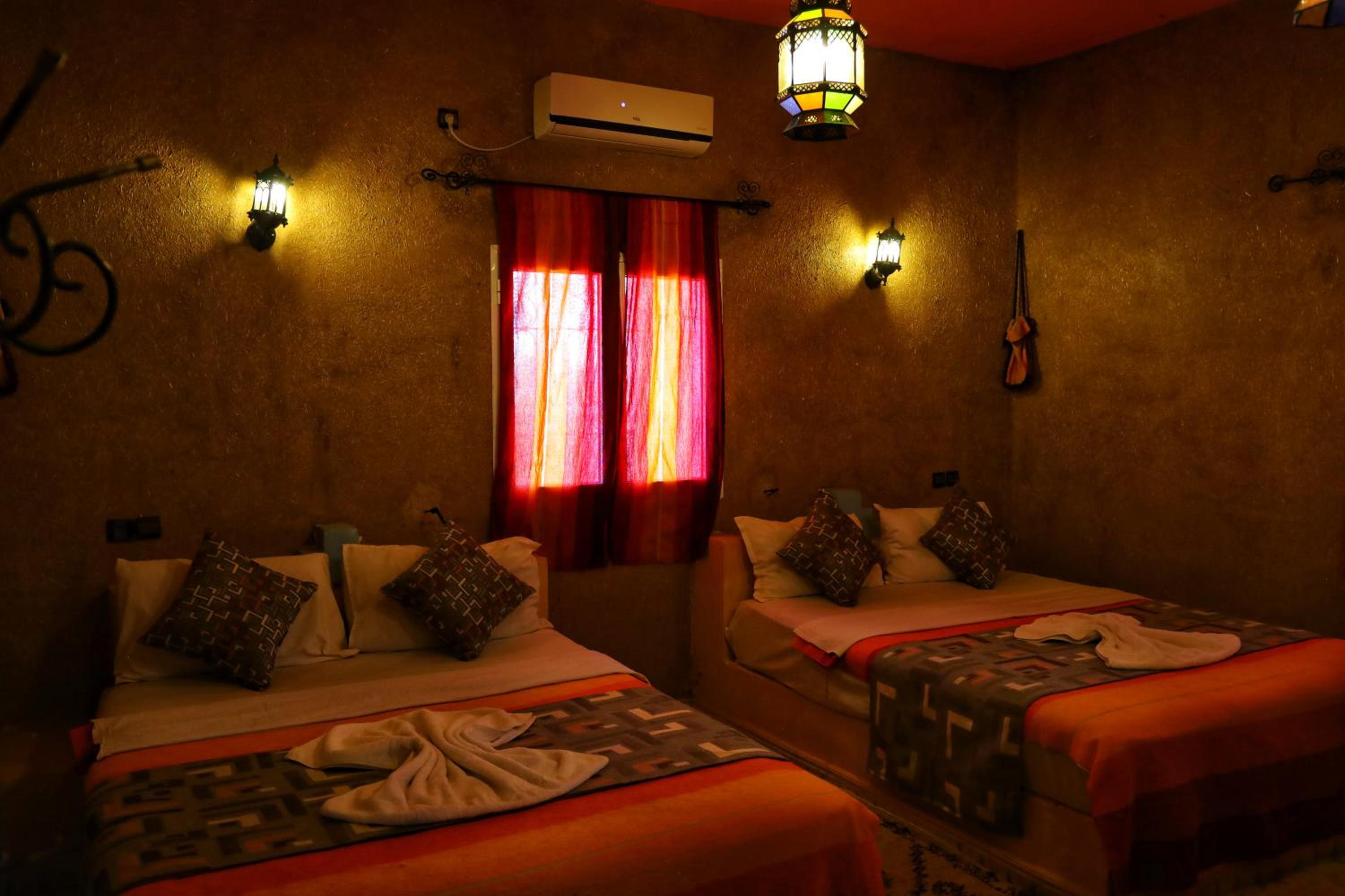 Standard Double or Twin Room - Photo 6
