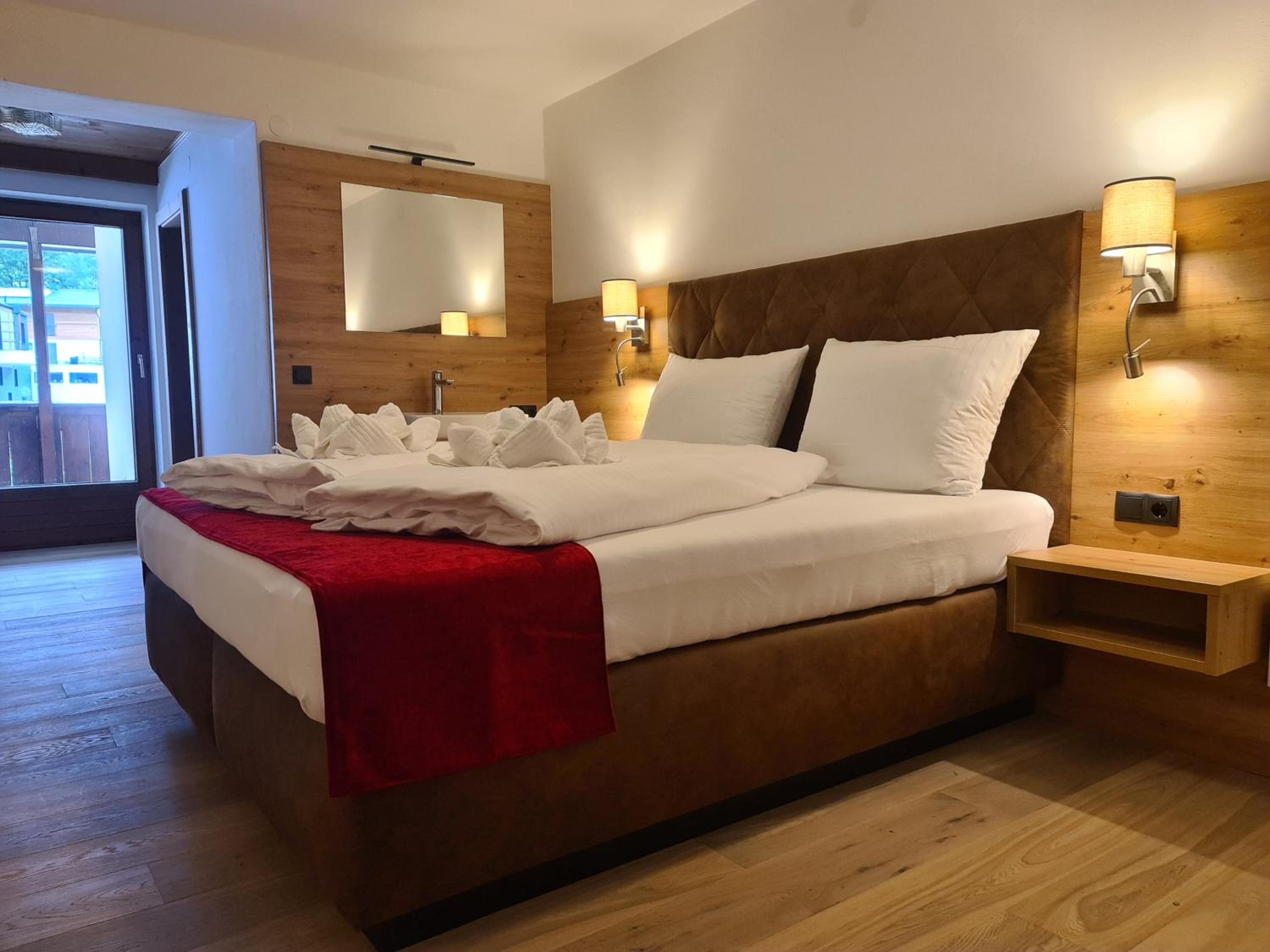 Double Room - Photo 13