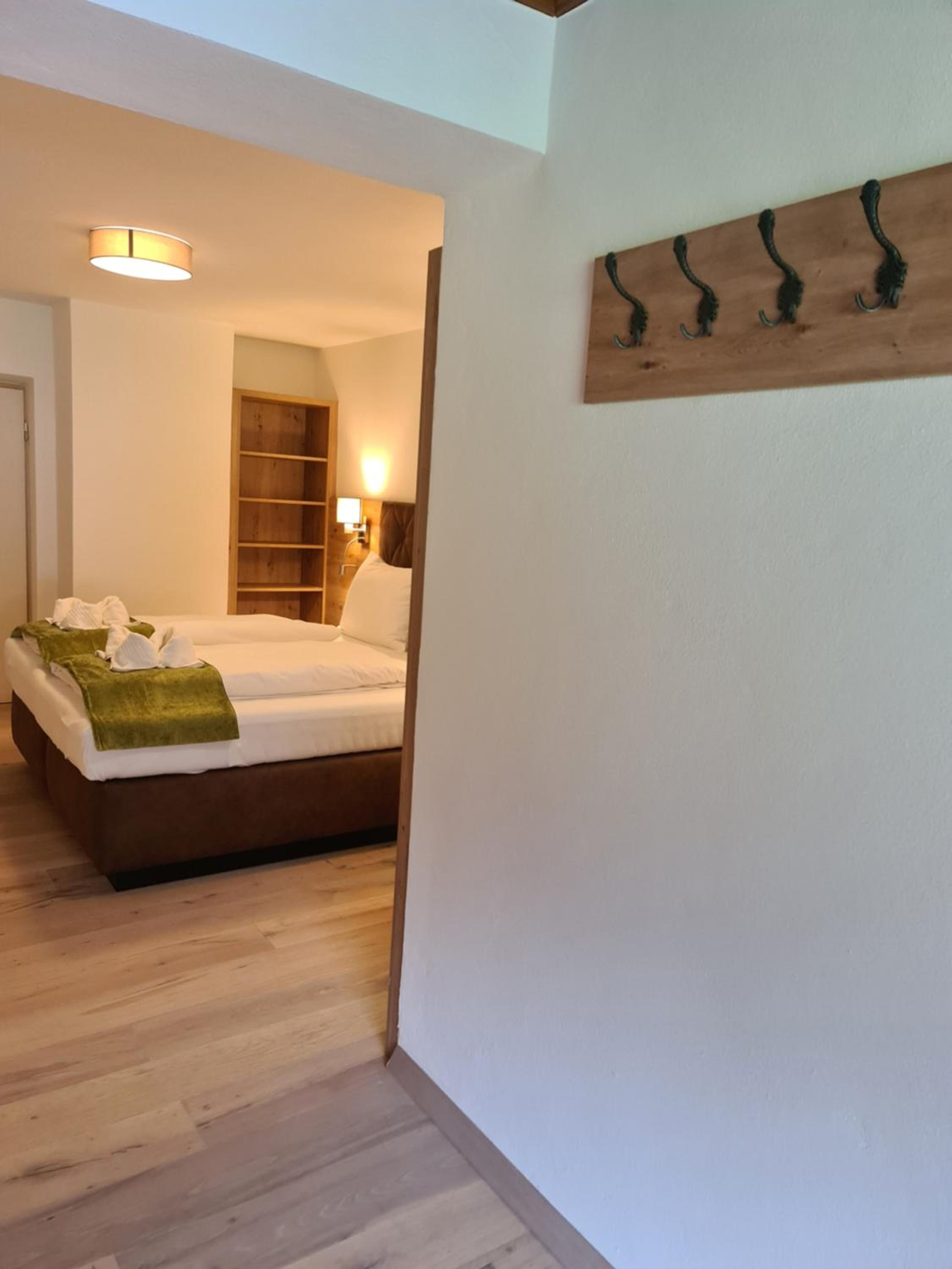 Double Room - Photo 18
