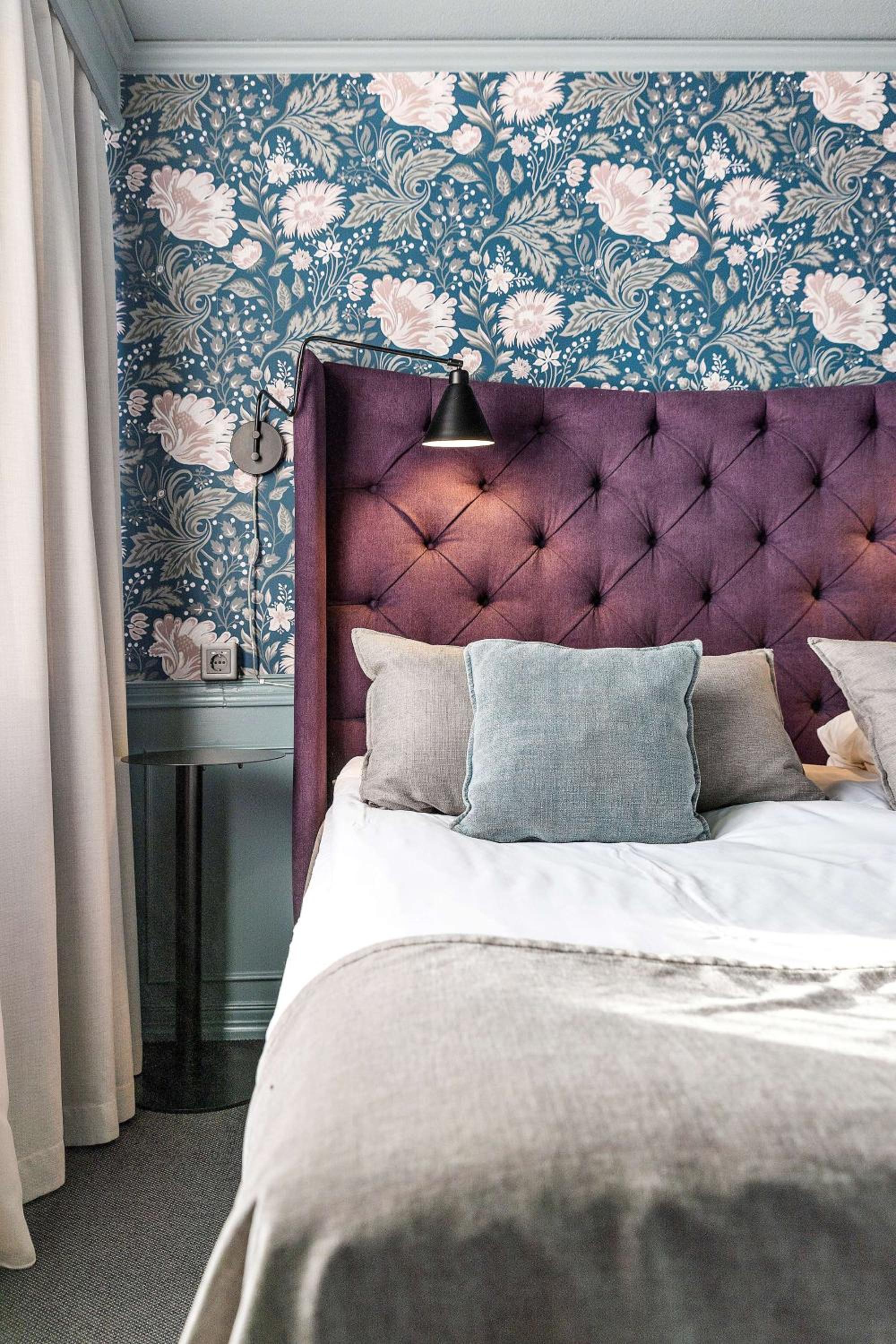 Standard Twin Room - Photo 10
