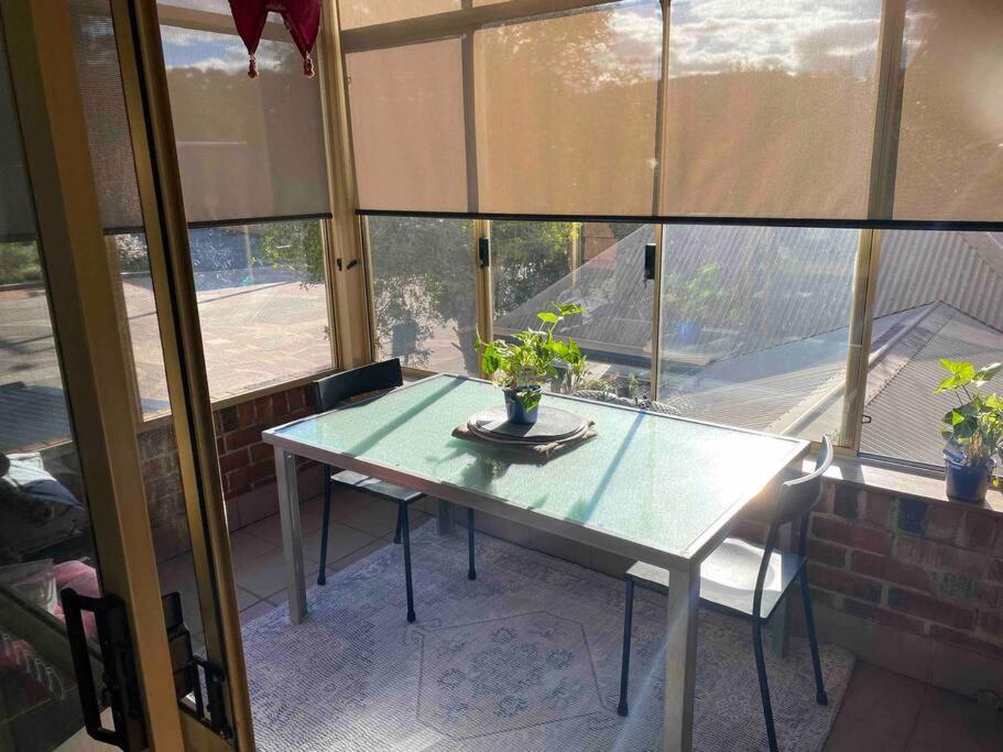 One-Bedroom Apartment - Photo 8