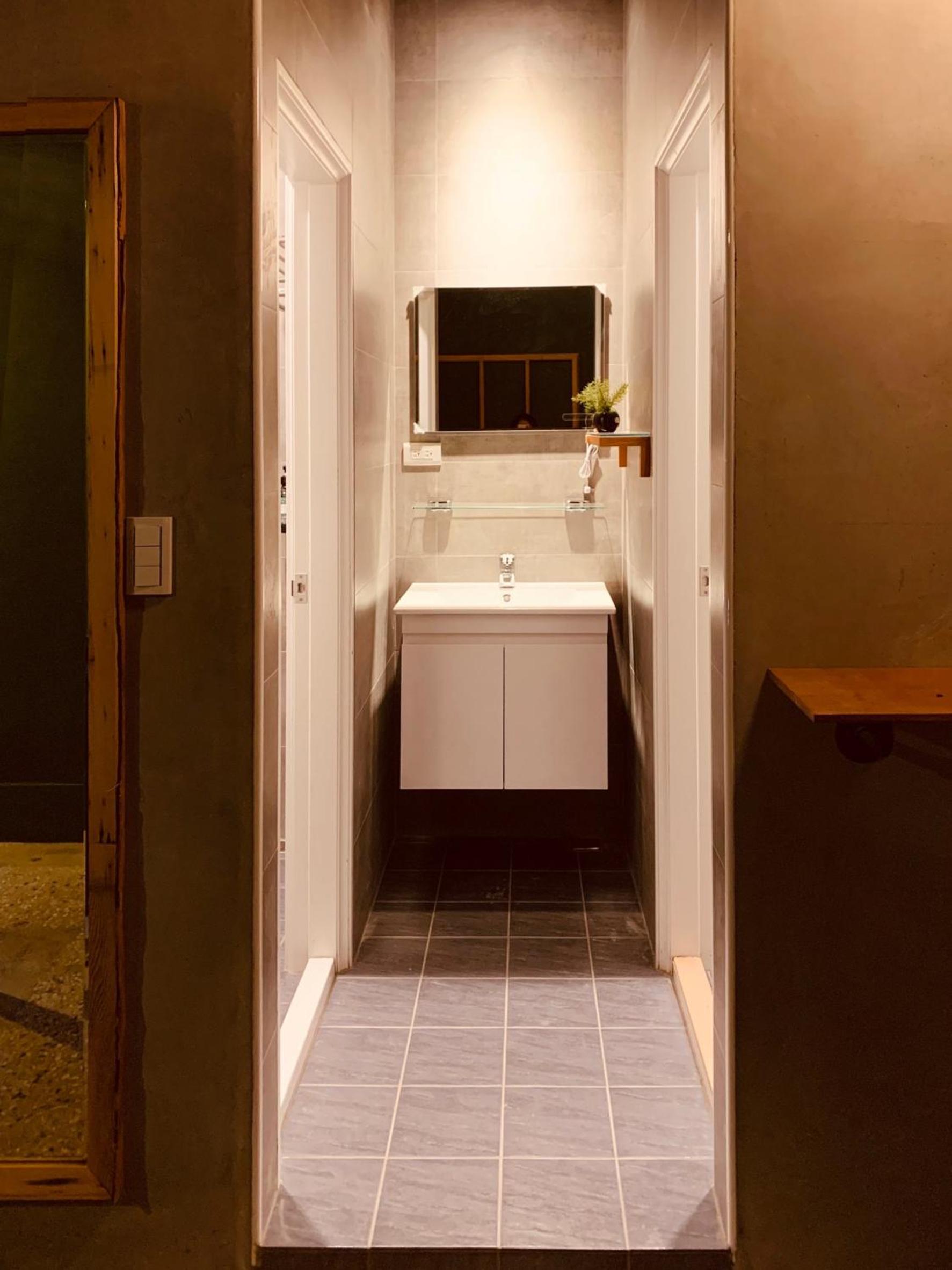 Quadruple Room with Private Bathroom photo 1