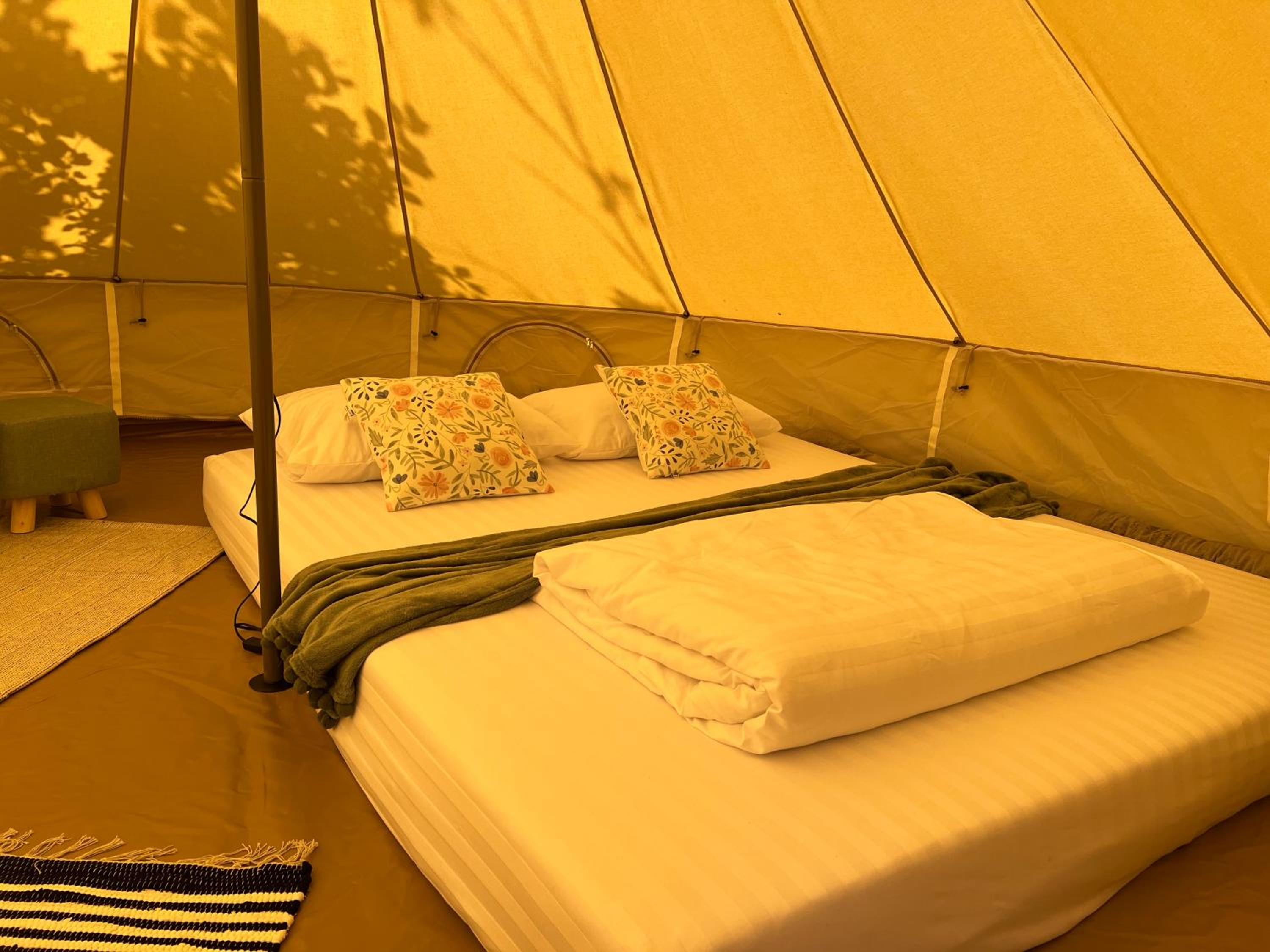Tent photo 2