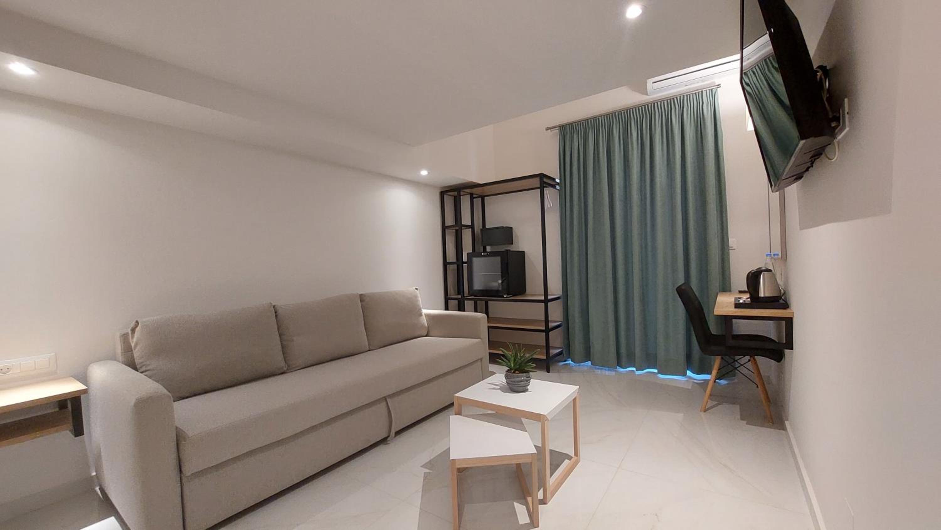 Family Suite - Photo 3