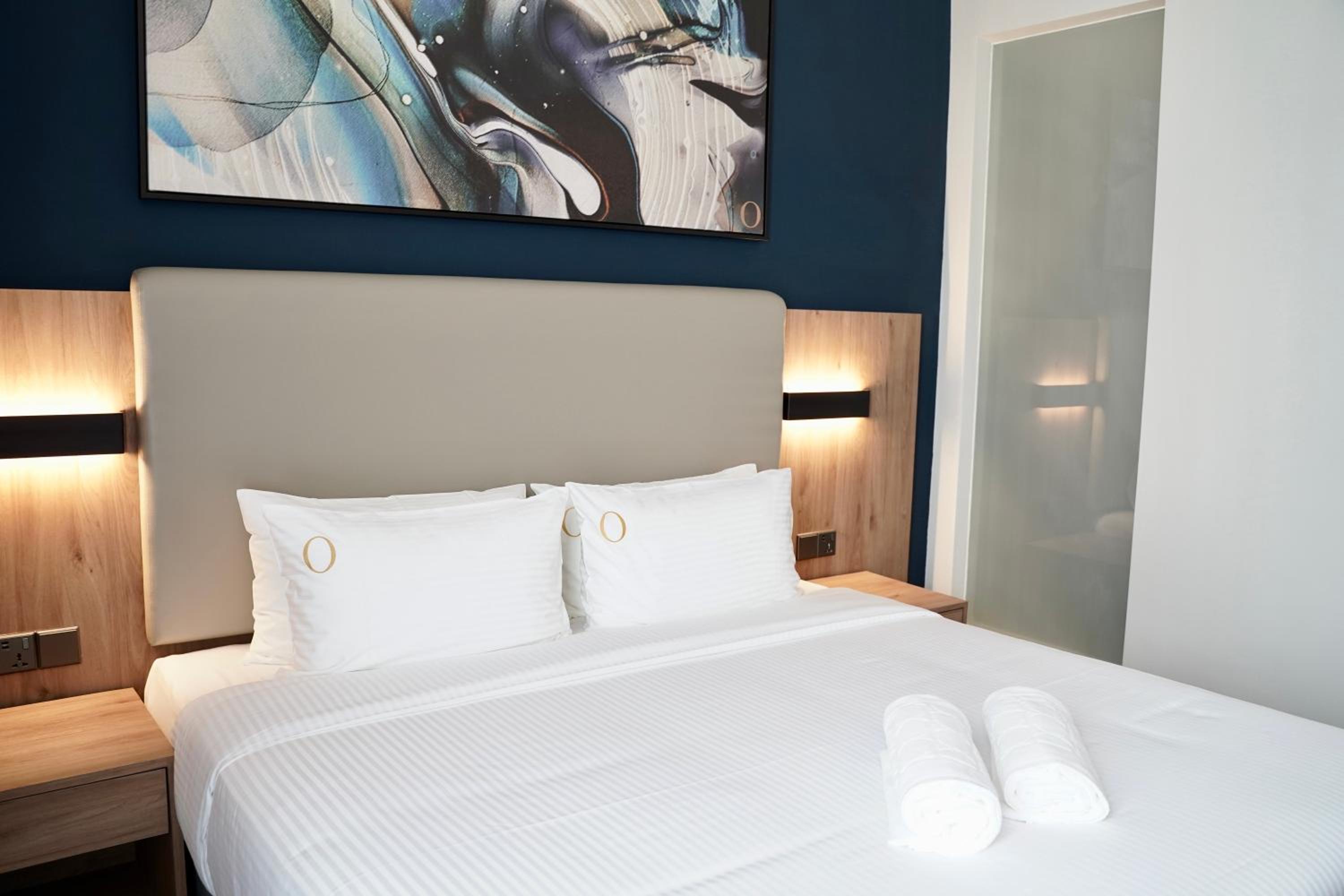 Superior King Room - Photo 4