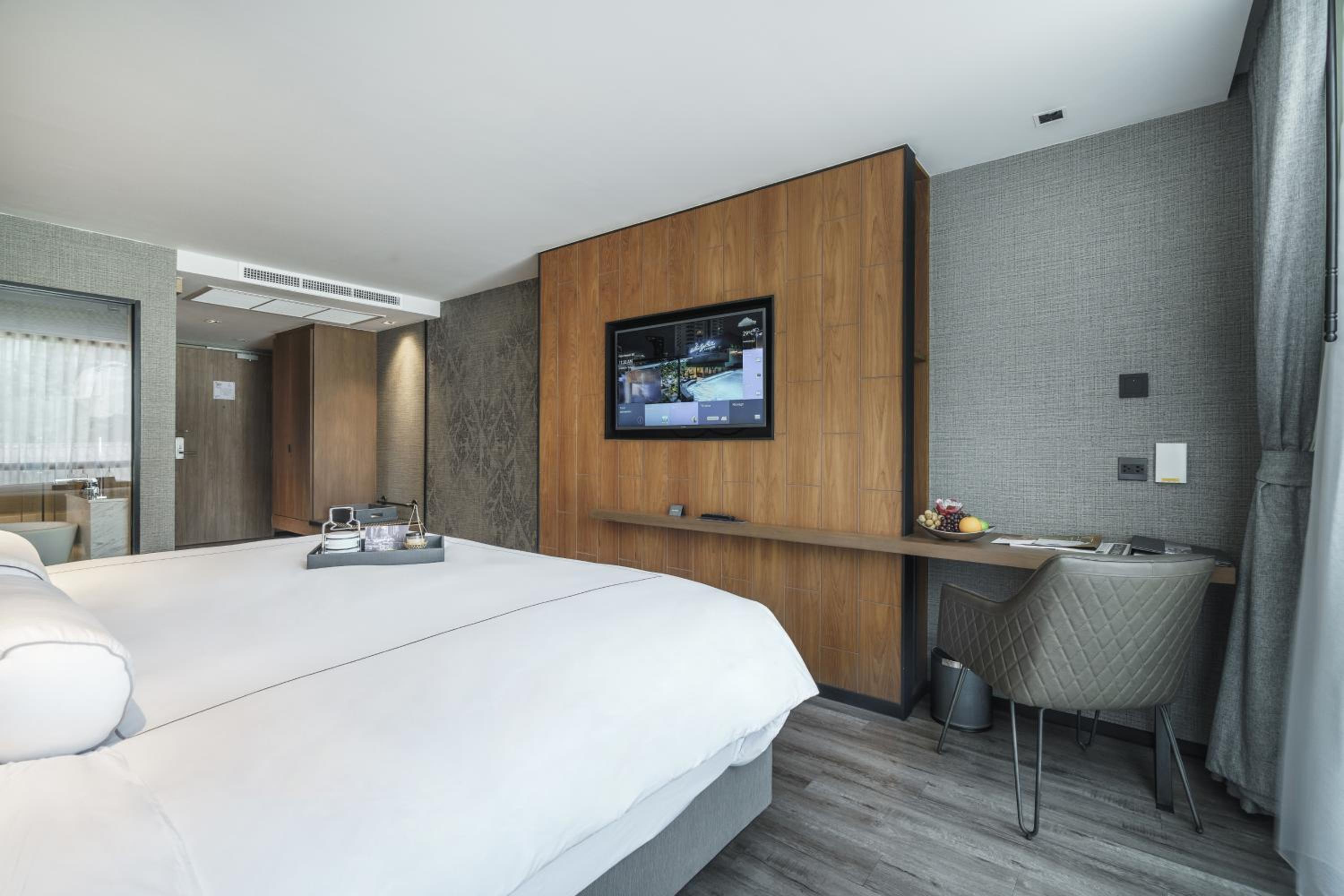 Premier Double or Twin Room photo 3