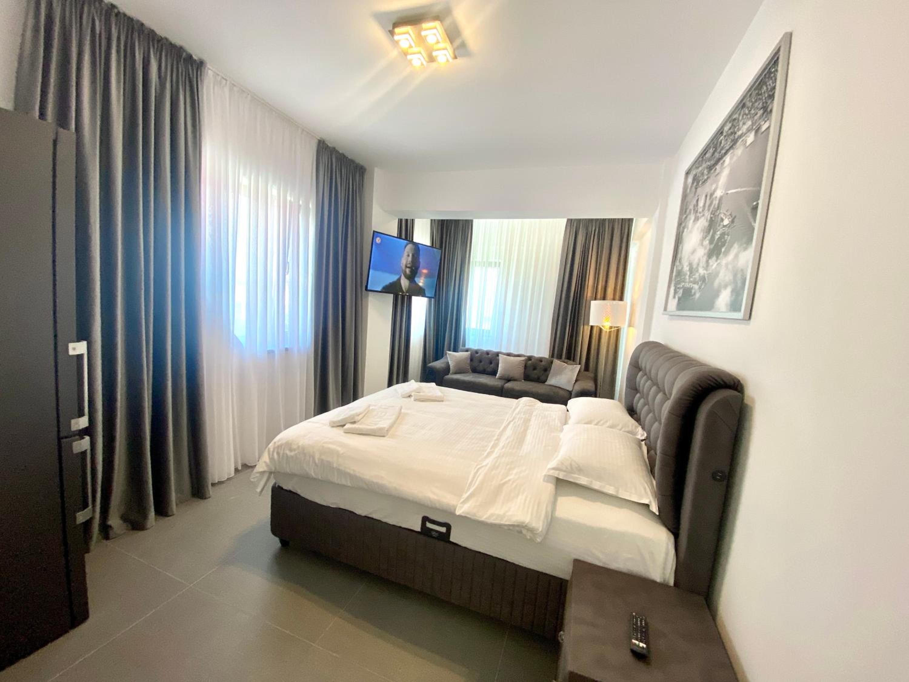 Economy Triple Room - Photo 1