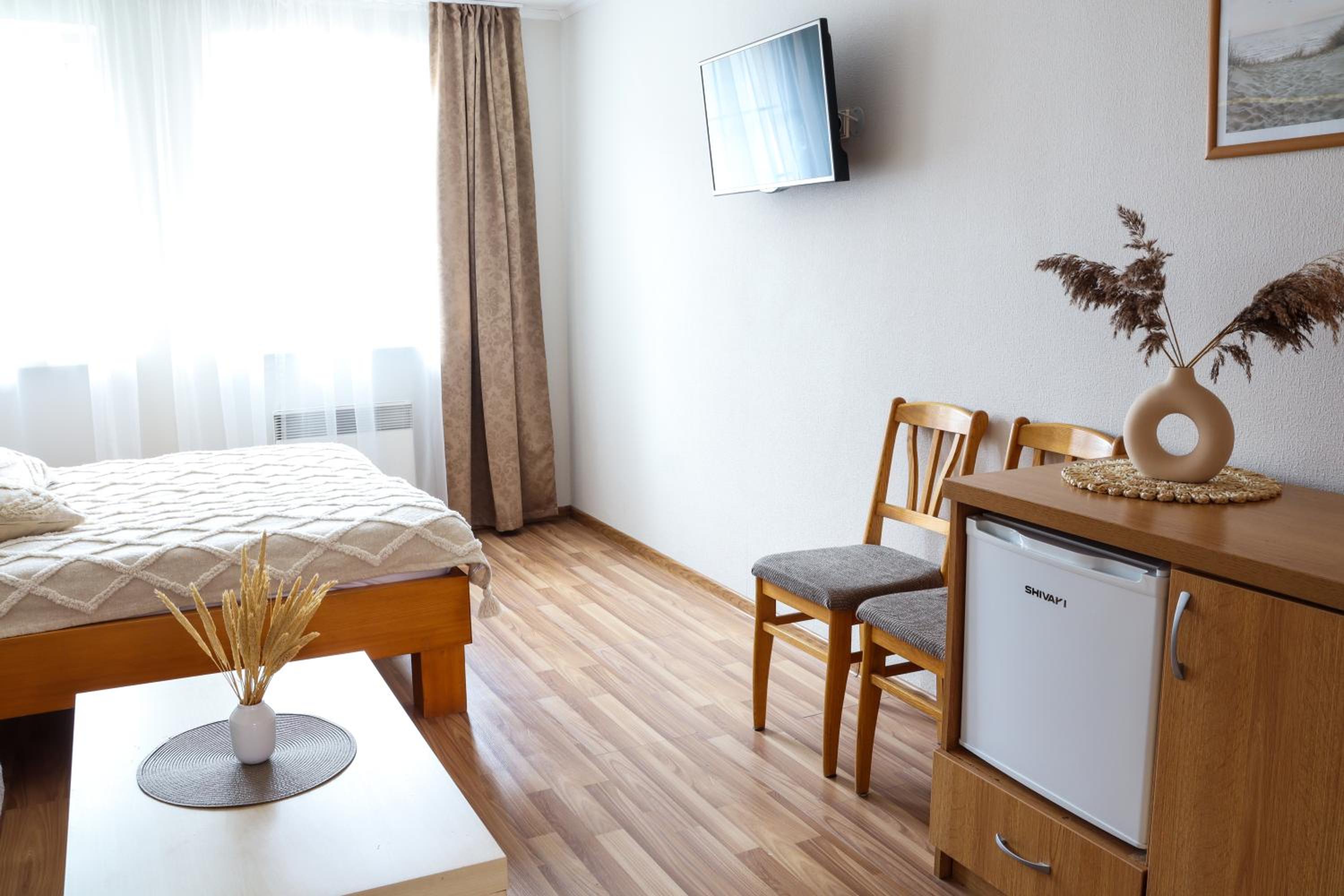 Standard Double Room - Photo 27