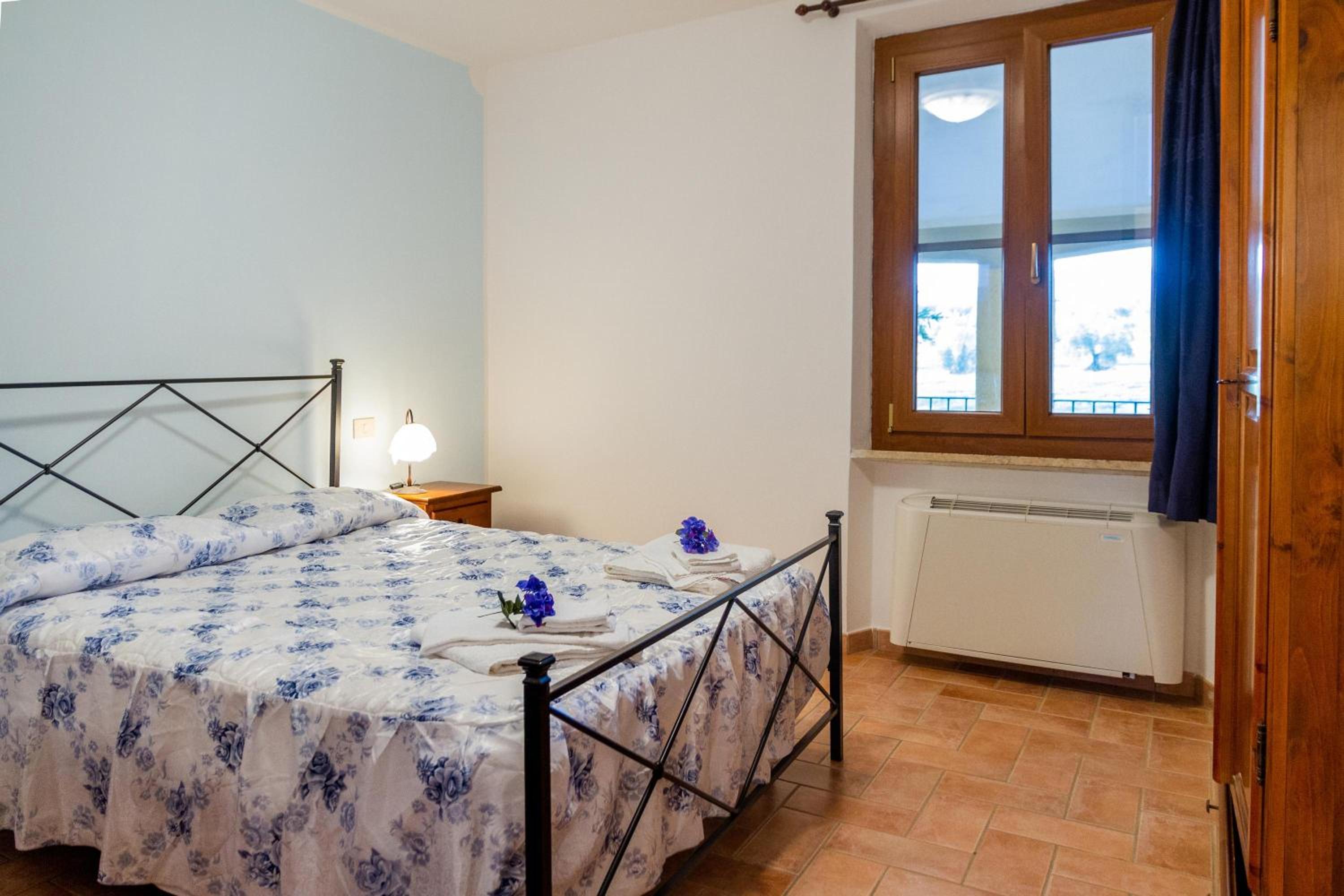 Apartment with Terrace photo 1