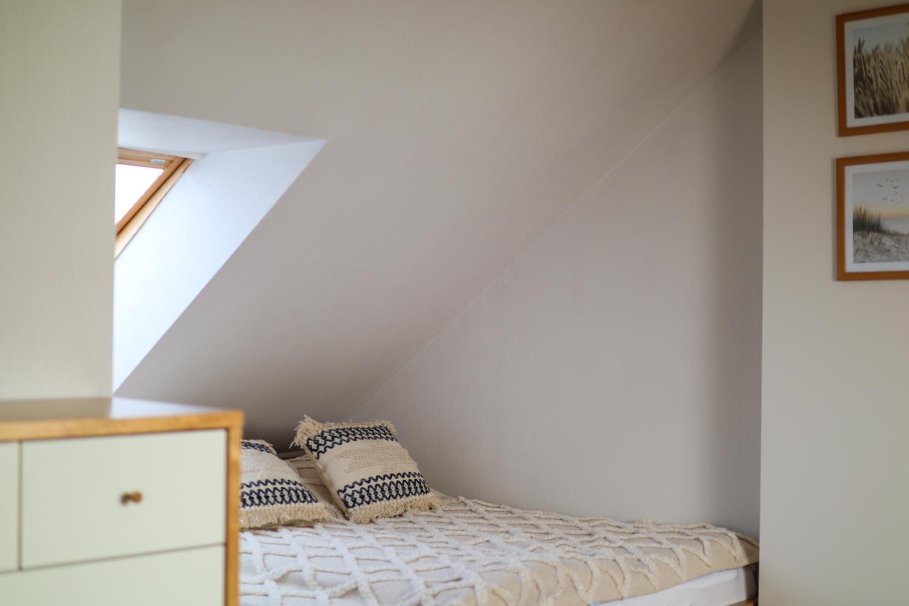 Standard Double Room - Photo 18