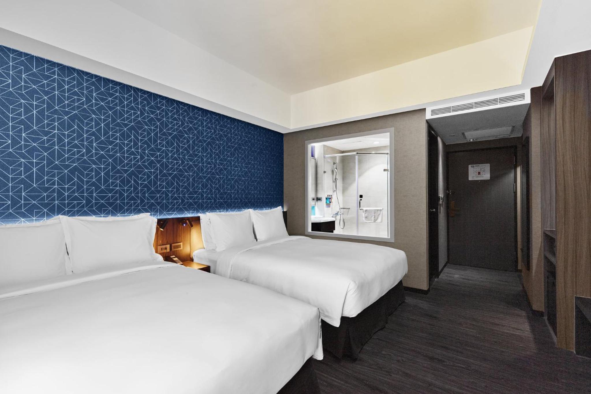 Standard Room with Two Queen Beds